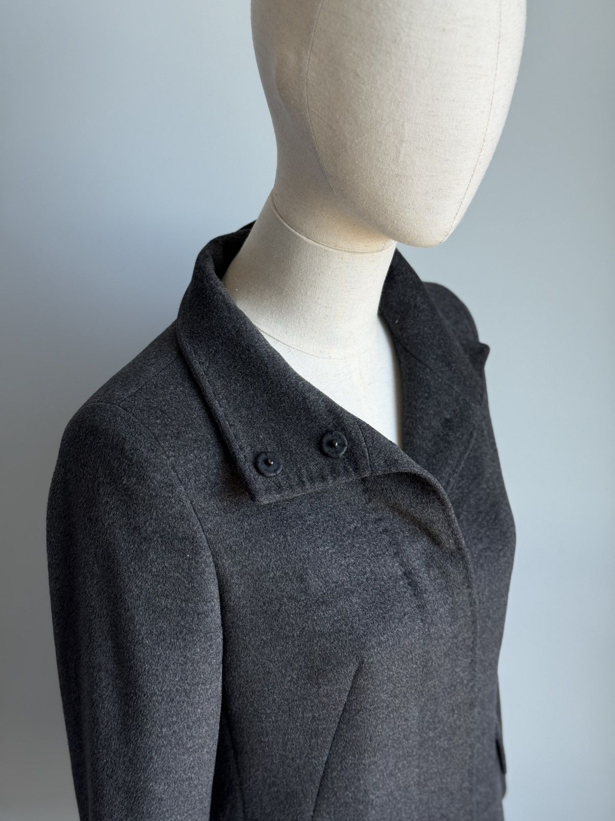 Max Mara Max Mara Studio Gray Virgin Wool Coat Tailored Mid Length Size XS / US 0-2 / IT 36-38 - 4 Thumbnail