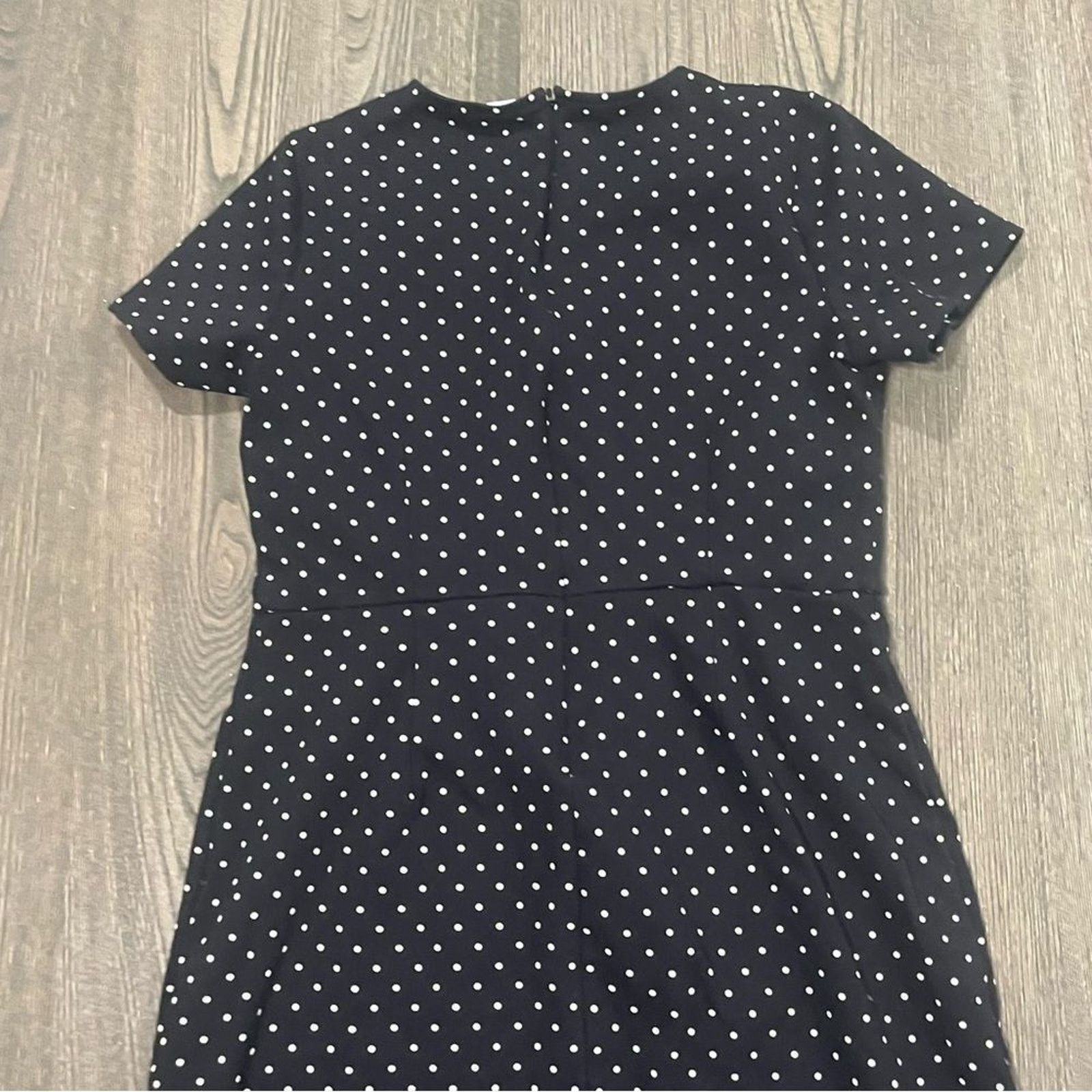 Old Navy Old Navy Polka Dot Short Sleeve Crew Neck Sheath Dress Size L / US 10 / IT 46 - 8 Thumbnail