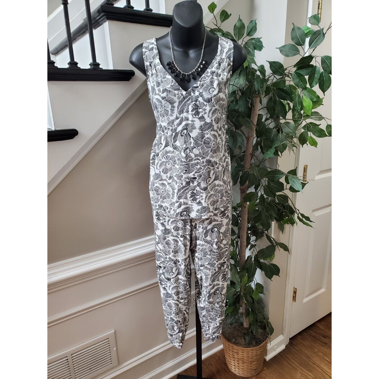 Old Navy Old Navy 100% Rayon Pant & Top 2 Piece Set Size Medium Size M / US 6-8 / IT 42-44 - 13 Thumbnail