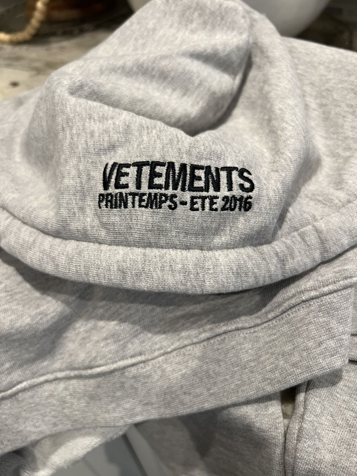 Vetements Vetements Champion SS16 Reversible Hoodie Size US S / EU 44-46 / 1 - 6 Thumbnail
