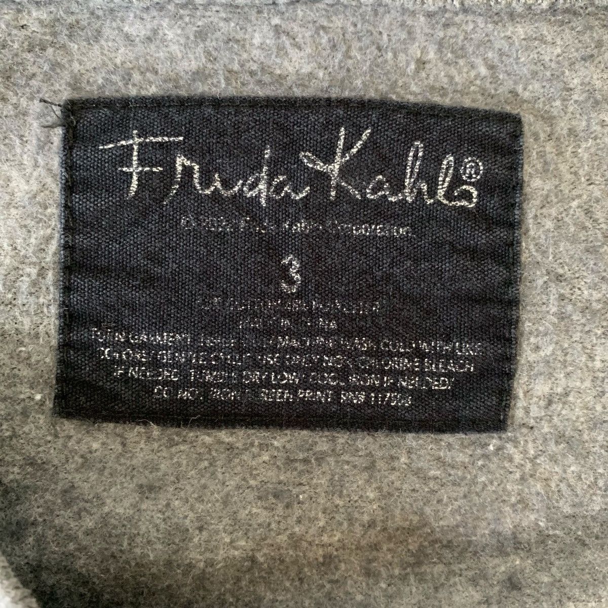 Japanese Brand Frida Khalo Frida Khalo Sweatshirt Frida Kahlo Sweater Size XL / US 12-14 / IT 48-50 - 8 Thumbnail