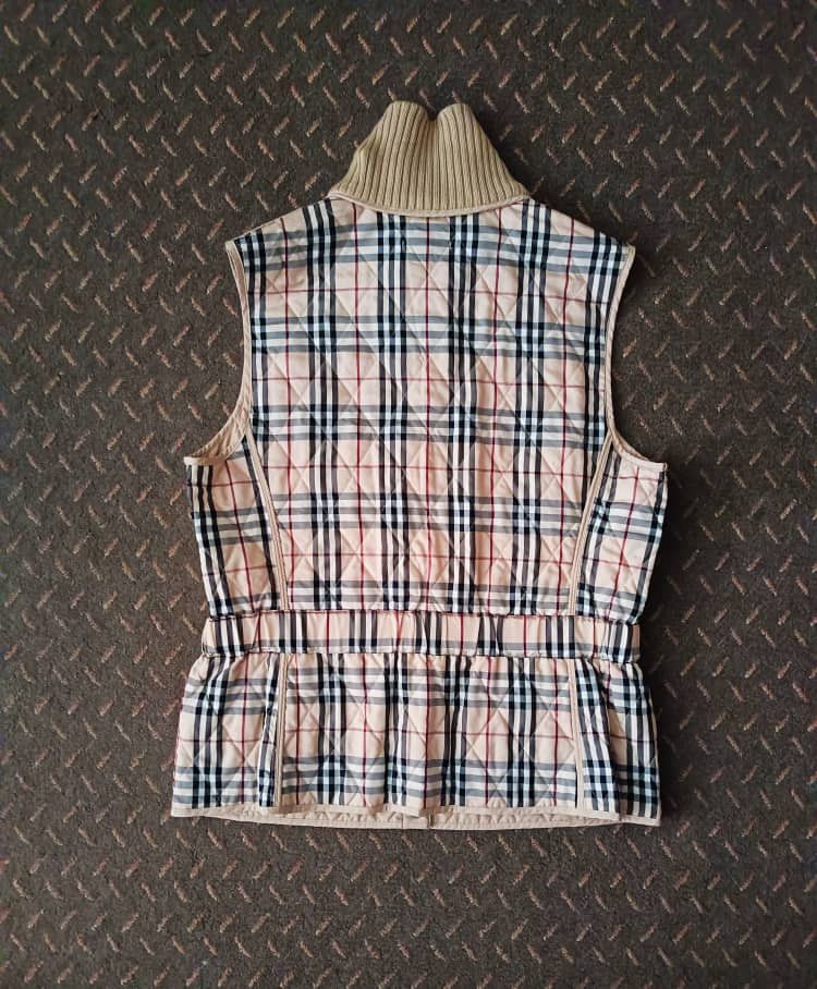 Burberry × Vintage Vintage Burberrys Nova Checked Vest Riversible Size US S / EU 44-46 / 1 - 3 Thumbnail