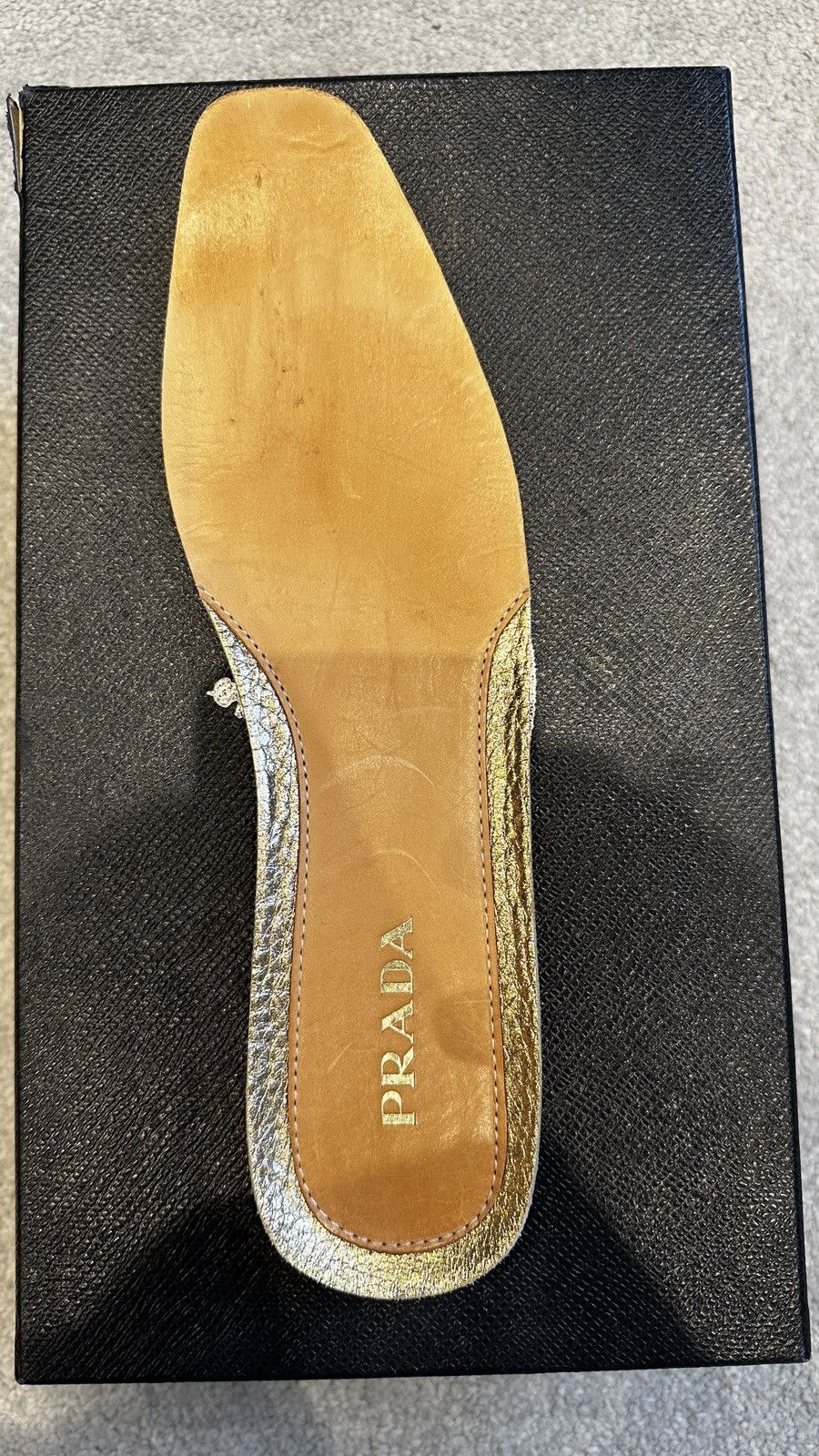 Prada Gold Leather Prada Loafers Size US 10 / IT 40 - 13 Thumbnail