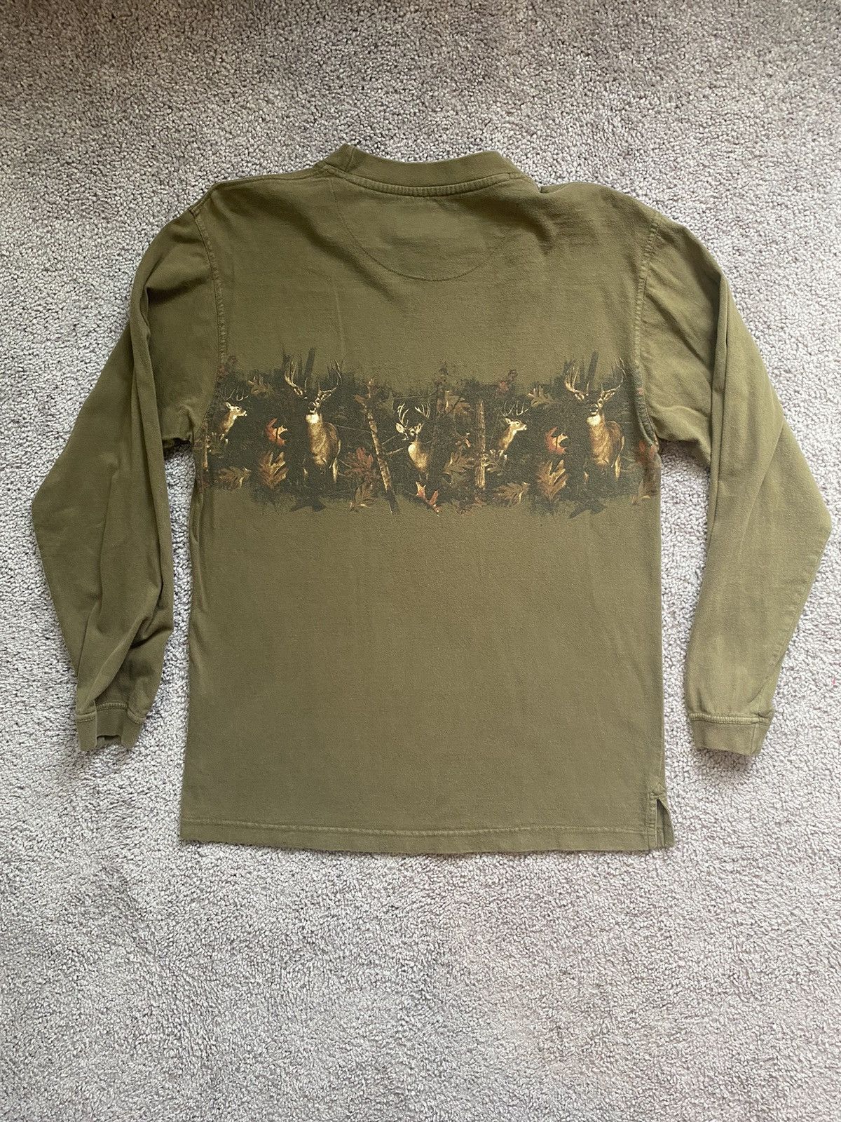 Vintage Vintage All Over Print Deer Tee Shirt Size US M / EU 48-50 / 2 - 2 Thumbnail