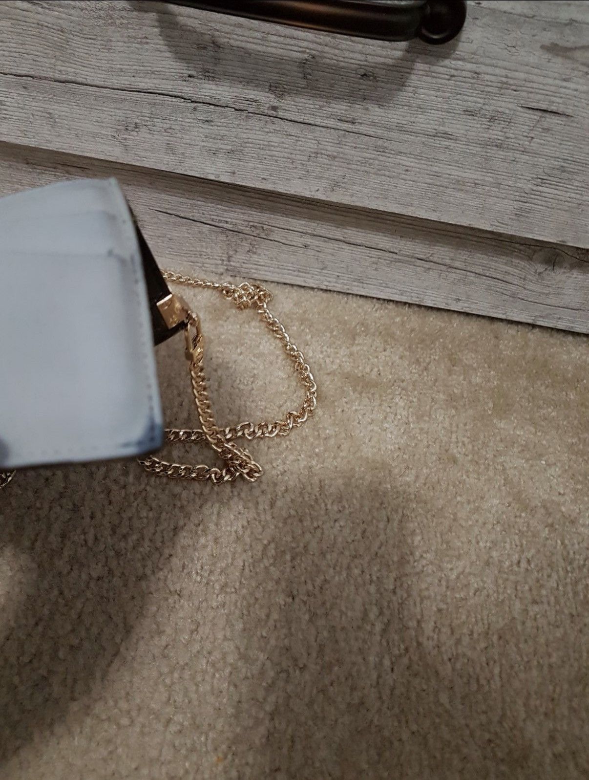Louis Vuitton Louis Vuitton Vernise Leather Sarah Wallet Chain Crossbody Size ONE SIZE - 9 Thumbnail