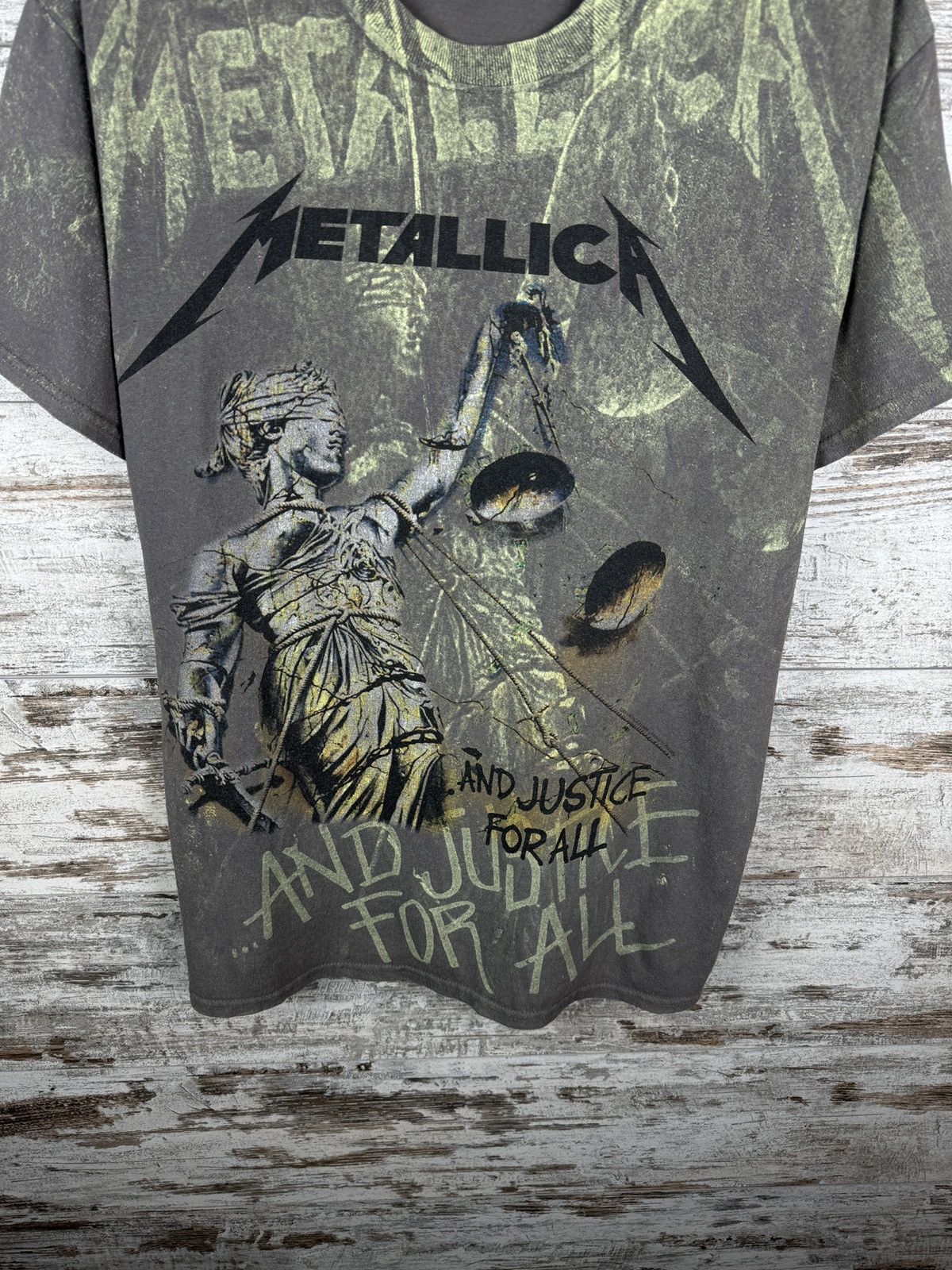 Band Tees Mens Vintage Metallica T-shirt Justice Neon all rock band Size US L / EU 52-54 / 3 - 4 Thumbnail