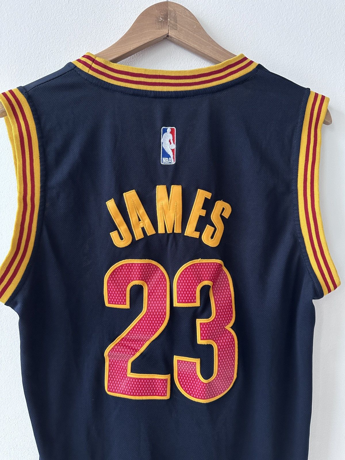Adidas × NBA LeBron JAMES 23 Cleveland Cavaliers Adidas NBA JERSEY Size US S / EU 44-46 / 1 - 6 Thumbnail