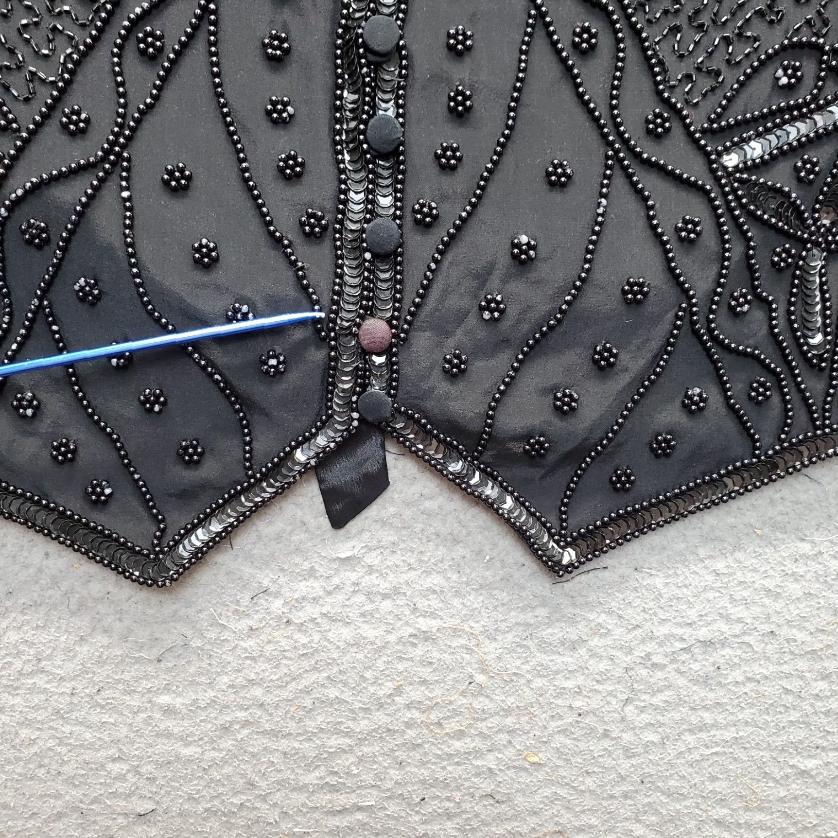 Vintage Spenser Jeremy Formal Vest Womens Size M Black Silk Beaded Sequin Button Front Size M / US 6-8 / IT 42-44 - 3 Thumbnail