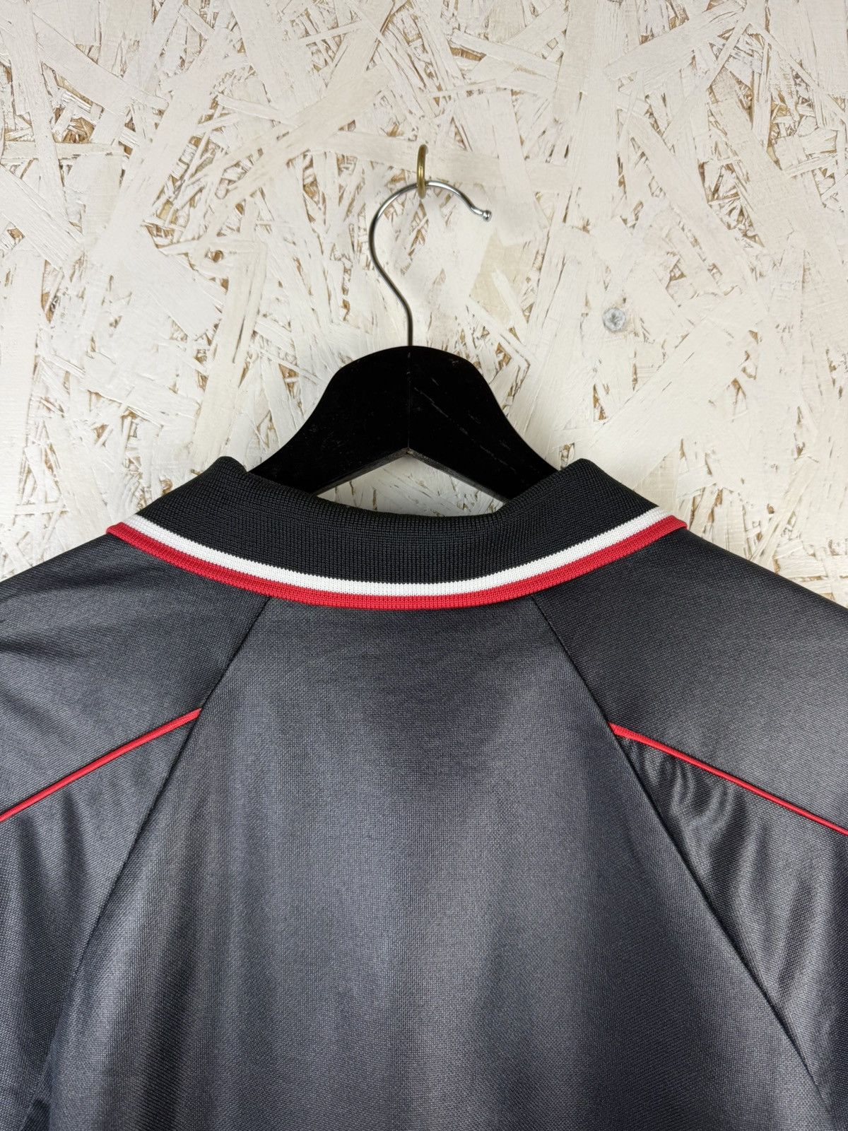 Umbro 90s Umbro Ajax Amsterdam 1998/99 Away Kit Soccer Jersey XL Size US XL / EU 56 / 4 - 7 Thumbnail