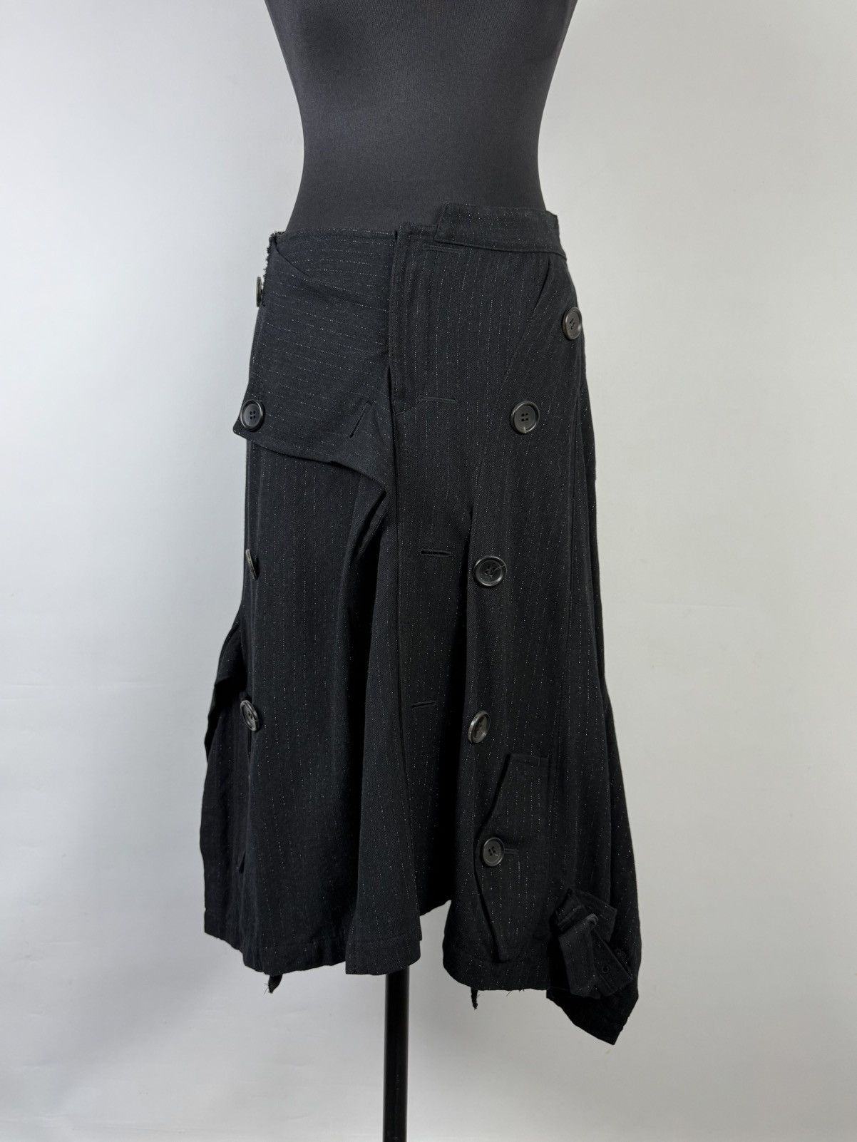 Junya Watanabe Junya Watanabe Wool Asymmetrical de-constructed trech skirt Size 30" / US 8 / IT 44 - 3 Thumbnail