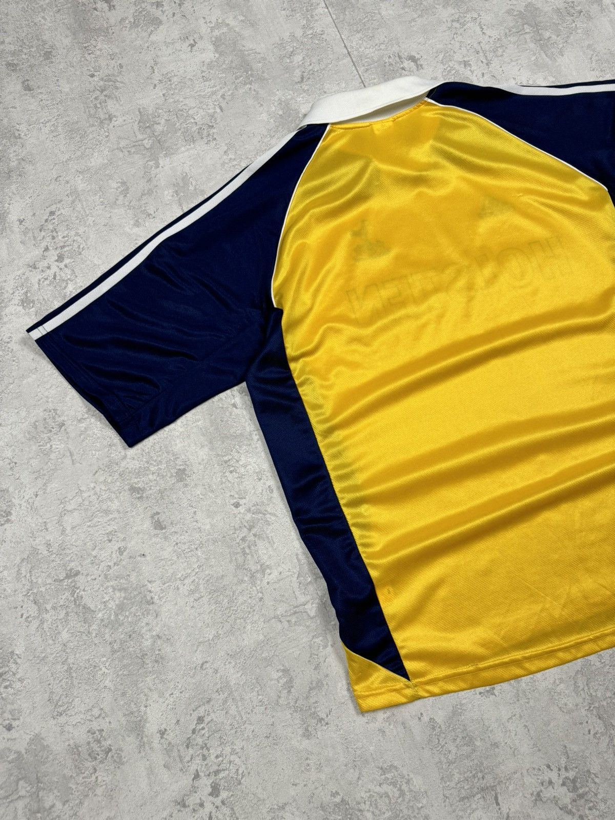 Vintage Vintage 1999/00 Adidas Tottenham Hotspur Away Jersey Size L Size US L / EU 52-54 / 3 - 9 Thumbnail
