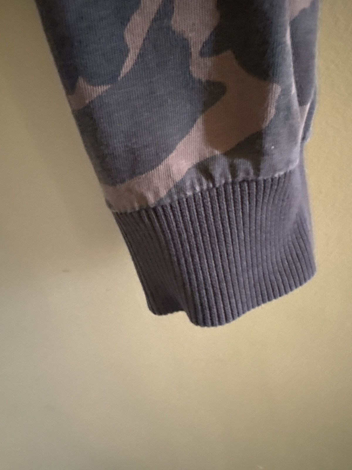 Other camo long sleeve Size US L / EU 52-54 / 3 - 2 Thumbnail