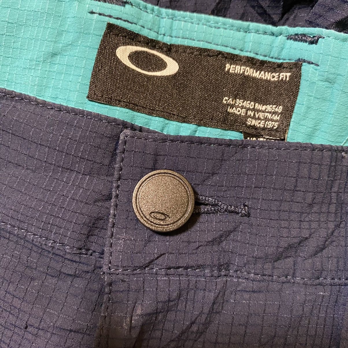 Oakley Oakley Outdoor Shorts Peformance Fit Size US 31 - 4 Thumbnail
