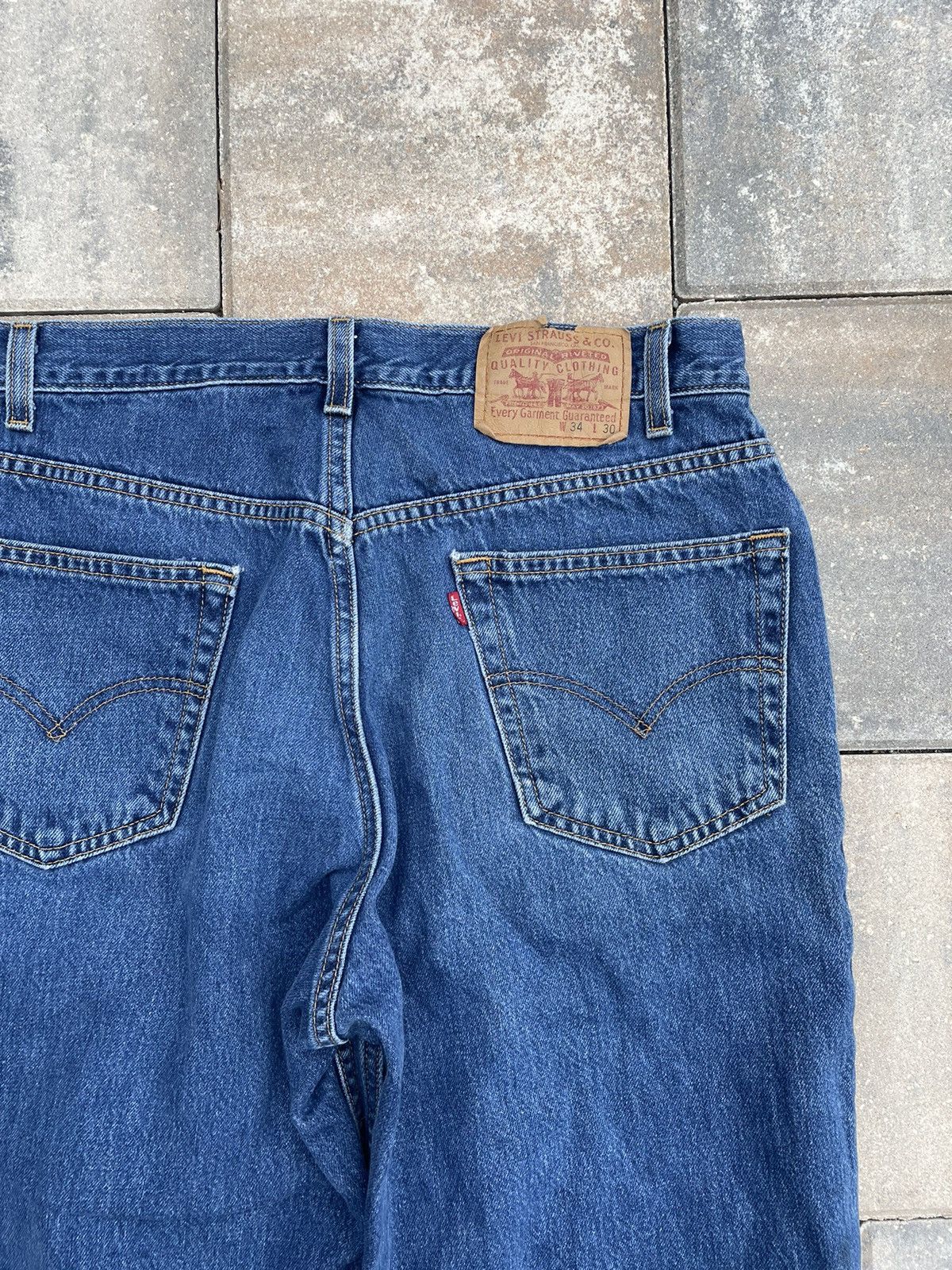 Levi's × Vintage 90s Levi's 550 dark wash baggy denim worn 34x30 Size US 34 / EU 50 - 4 Thumbnail