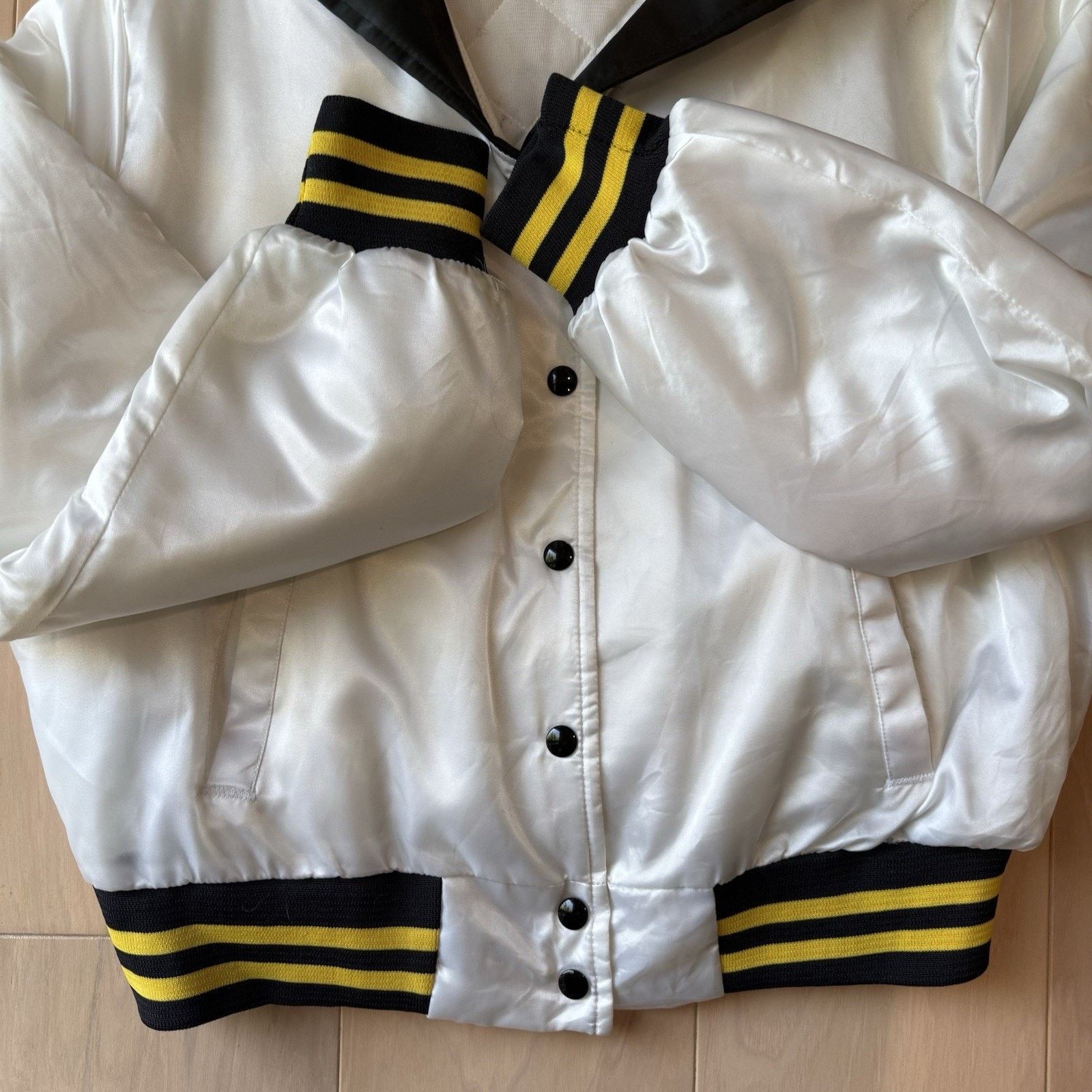 Chalk Line × Vintage Vintage Iowa Hawkeyes Jacket Women's XL White 80s Bomber Size XL / US 12-14 / IT 48-50 - 5 Thumbnail