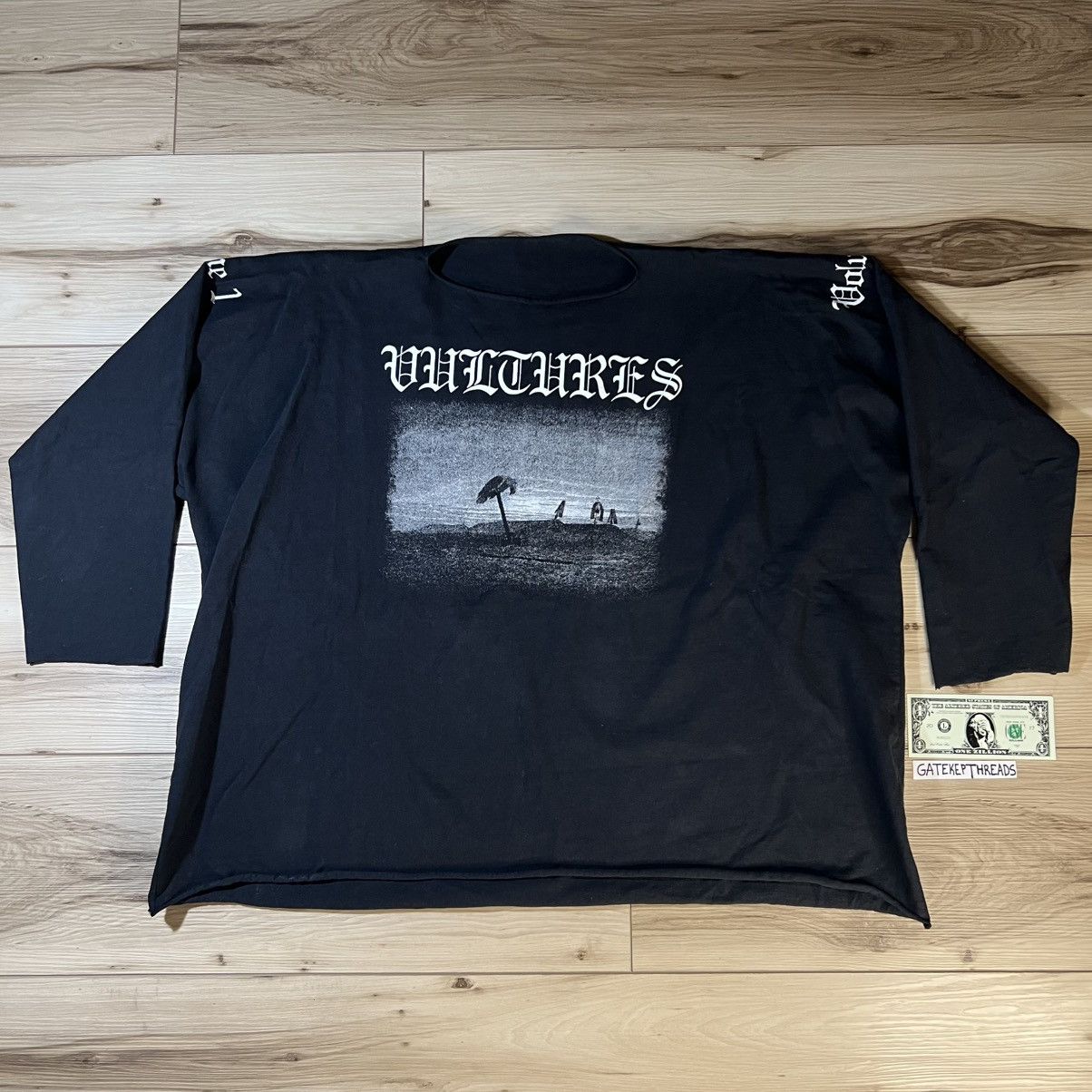 Yeezy Yeezy Vultures Tour Black Graphic Long Sleeve Shirt Size US L / EU 52-54 / 3 - 1 Thumbnail