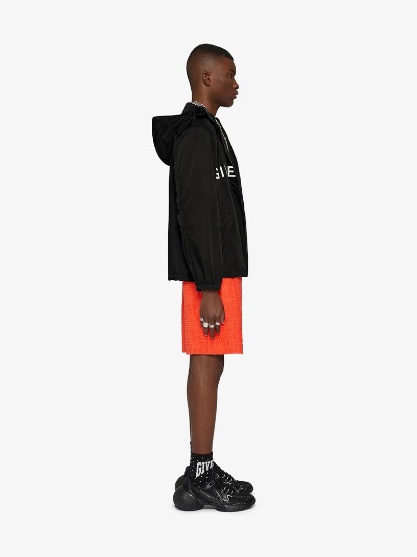 Givenchy o1srvl11e0725 Windbreaker in Technical Fabric in Black Size US M / EU 48-50 / 2 - 3 Thumbnail
