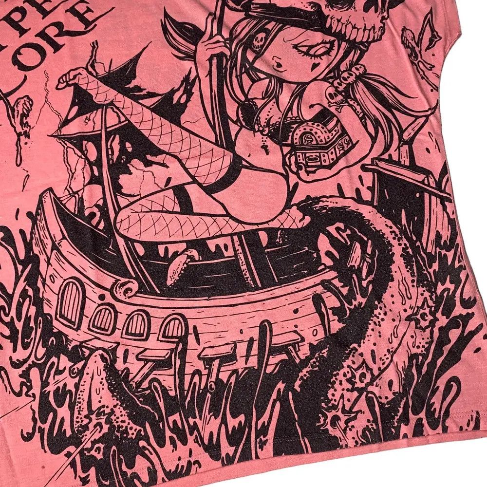 Japanese Brand 2000's Hypercore Pirates Queen Shirt Size US L / EU 52-54 / 3 - 4 Thumbnail