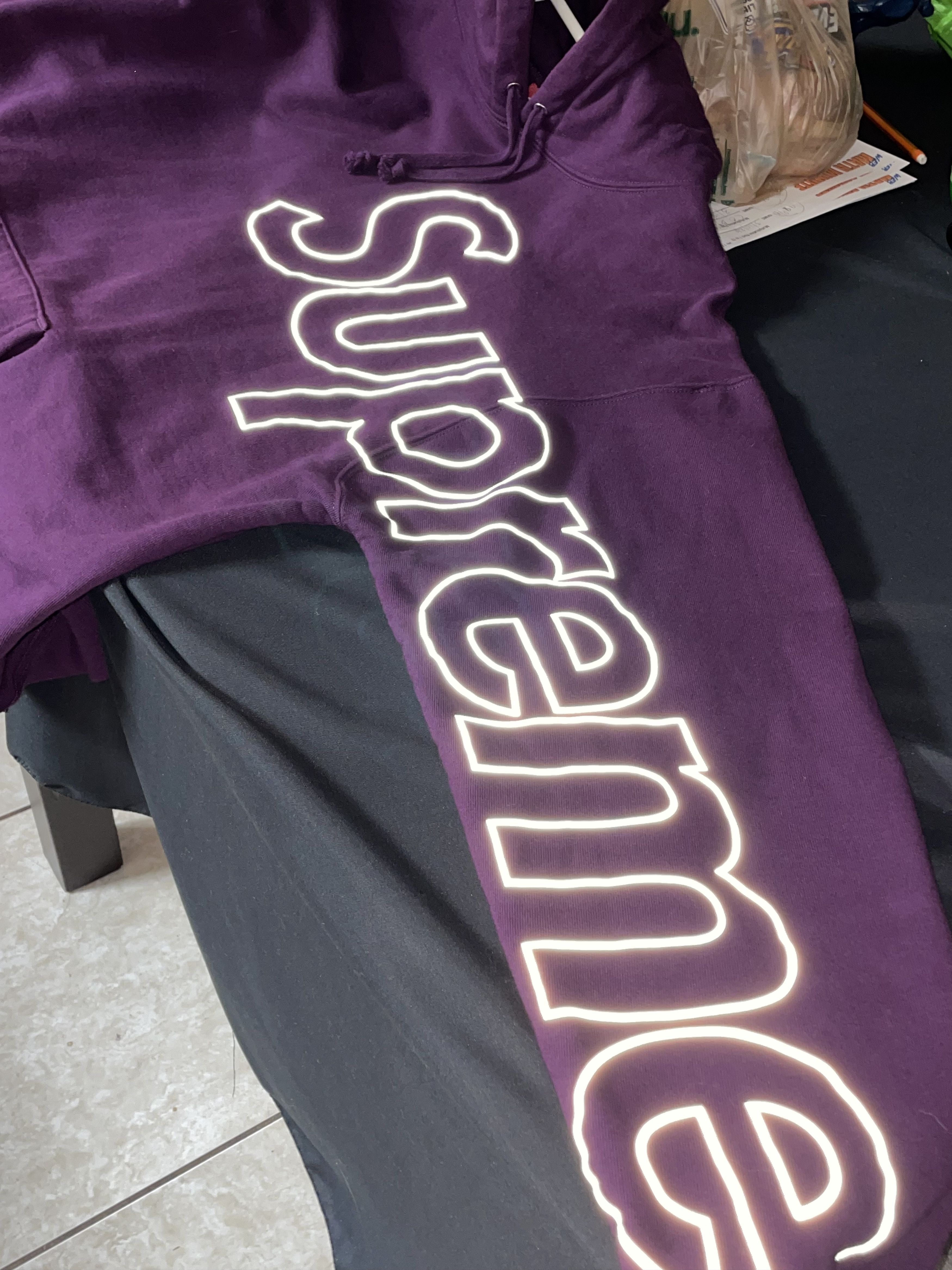 Supreme Supreme Reflective Hooded Sweatshirt Eggplant FW21 Medium Size US M / EU 48-50 / 2 - 11 Thumbnail