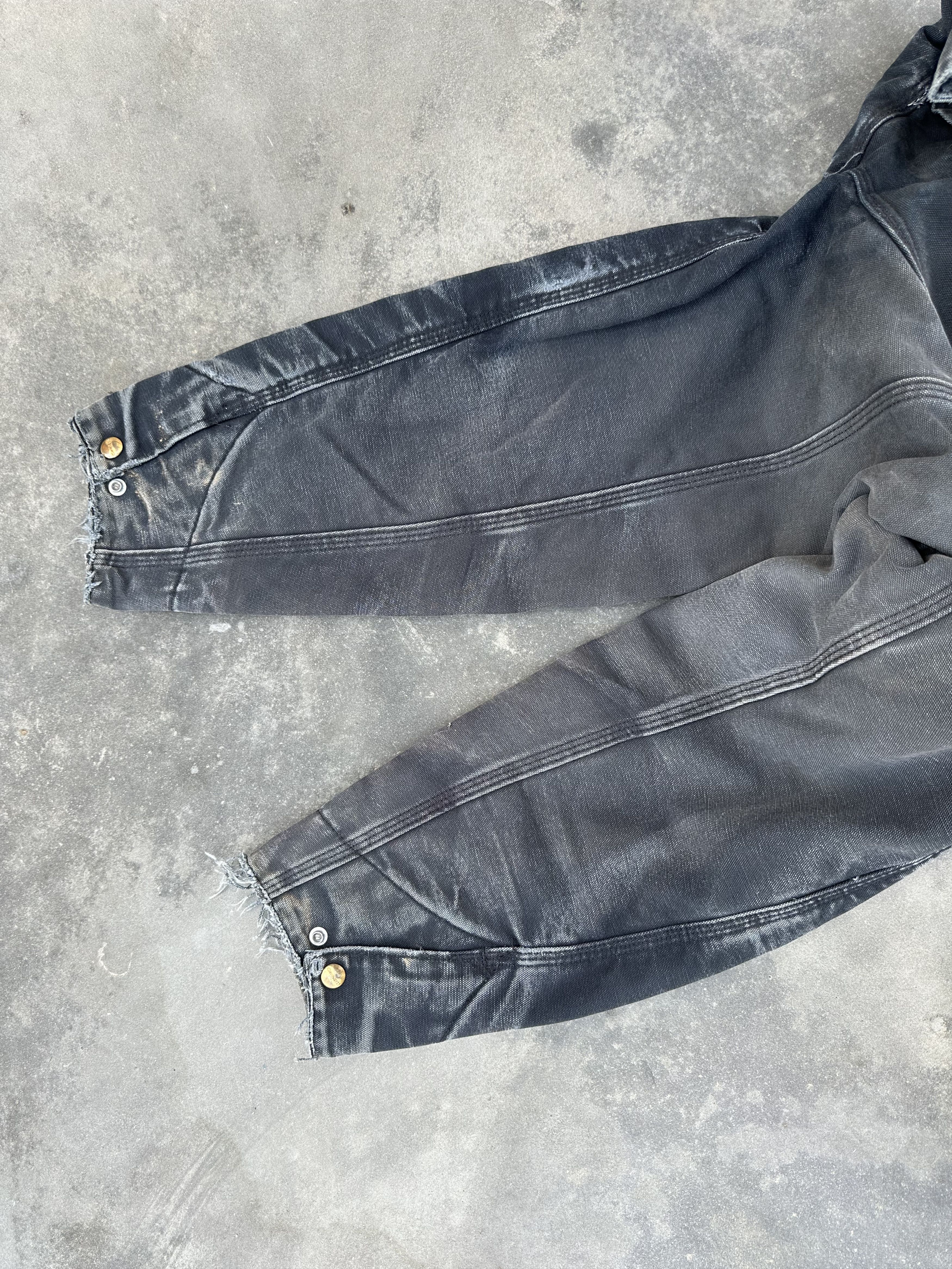 Carhartt Vintage Carhartt Distressed Detroit Jacket – Faded Black Size US L / EU 52-54 / 3 - 11 Thumbnail