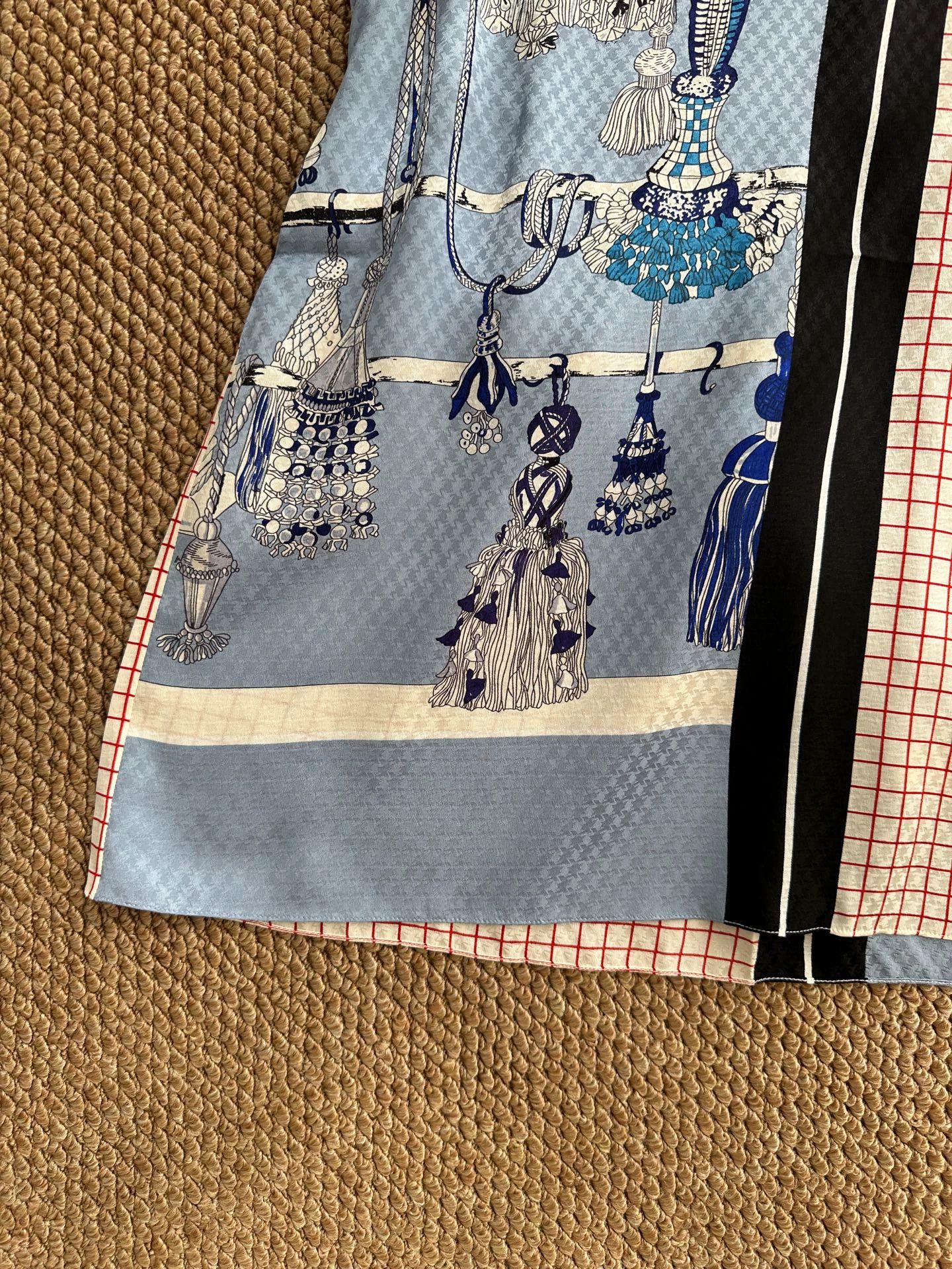 Hermes HERMES Womens Sleeveless Blue/White Silk Top Size S / US 4 / IT 40 - 4 Thumbnail