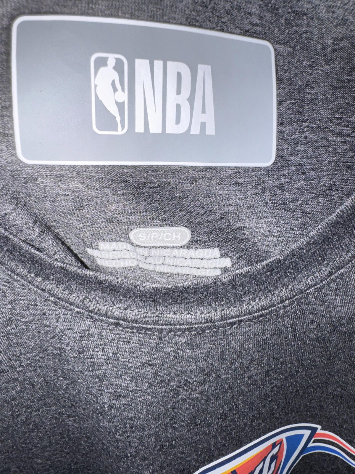 NBA Oklahoma City Thunder Gray Short Sleeve T-Shirt Size S Size US S / EU 44-46 / 1 - 2 Thumbnail