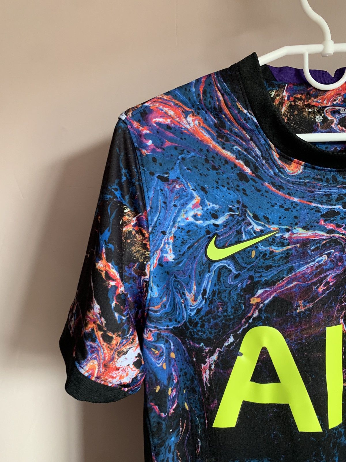Nike Tottenham Hotspur Third Football Shirt Nike Soccer Jersey S Size US S / EU 44-46 / 1 - 3 Thumbnail