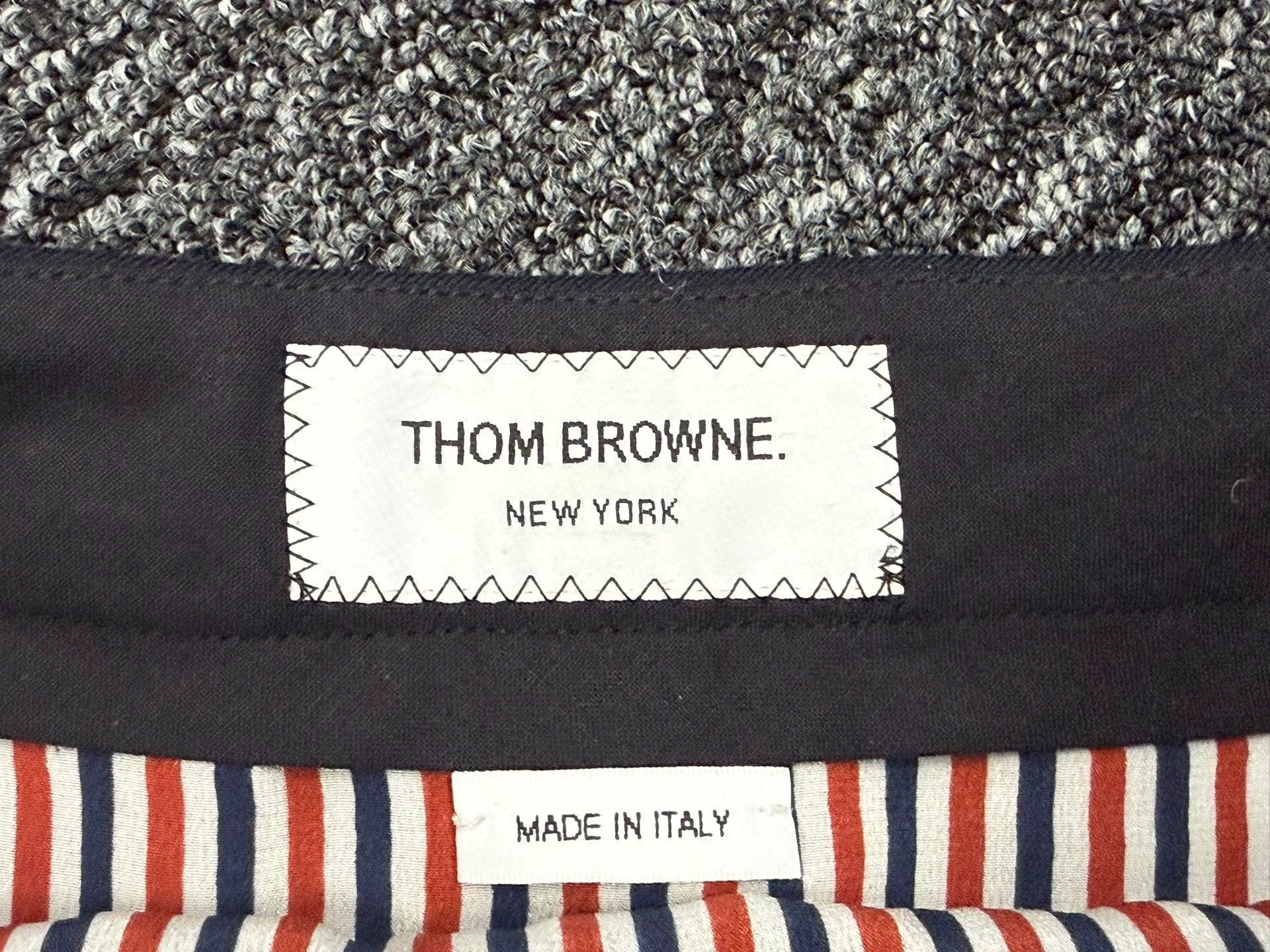 Thom Browne Thom Browne Navy Pleated Skirt Gold Buttons Size38 Size 26" / US 2 / IT 38 - 4 Thumbnail
