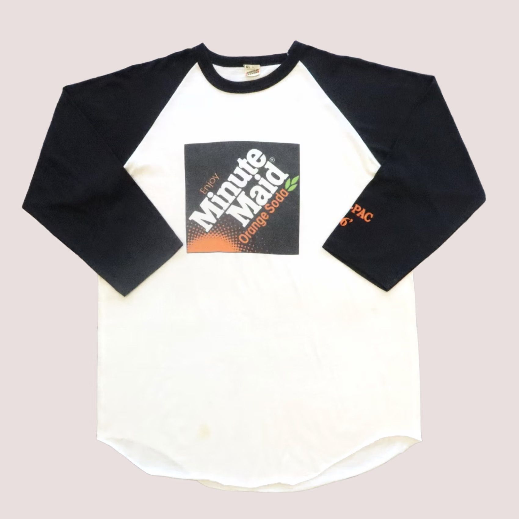 Vintage VINTAGE Minute Maid Orange Soda Raglan Shirt XL White Men T-Shirt USA 90s Size US XL / EU 56 / 4 - 1 Thumbnail