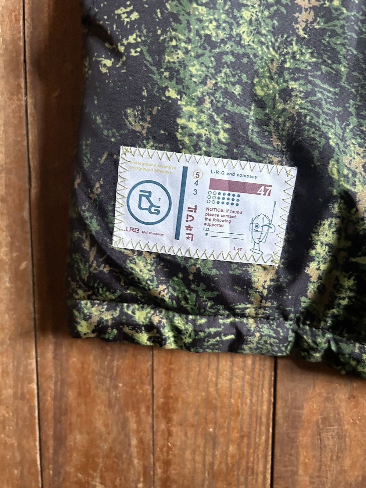 LRG LRG Camo vest Size US L / EU 52-54 / 3 - 3 Thumbnail