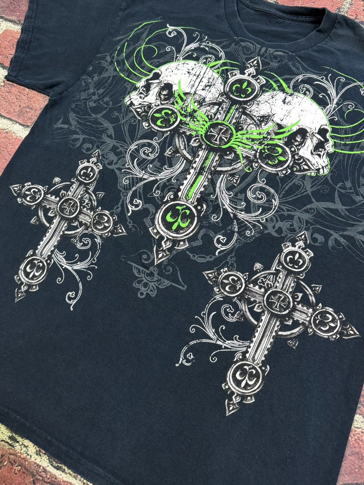 Other Y2K Affliction Style Skull Cross Graphic Tee Cyber Grunge Size US L / EU 52-54 / 3 - 4 Thumbnail