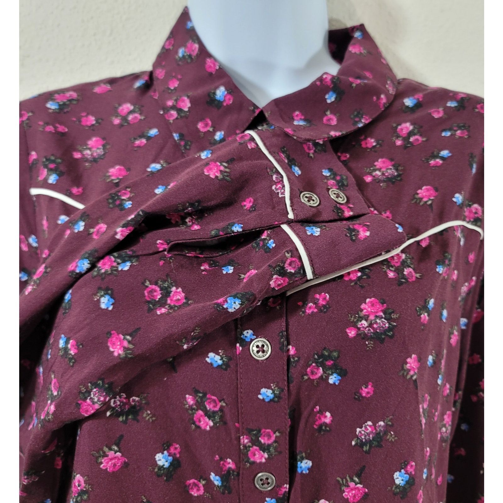 Other Wild Fable Burgundy Floral Print Button Up Top Medium Size M / US 6-8 / IT 42-44 - 7 Thumbnail