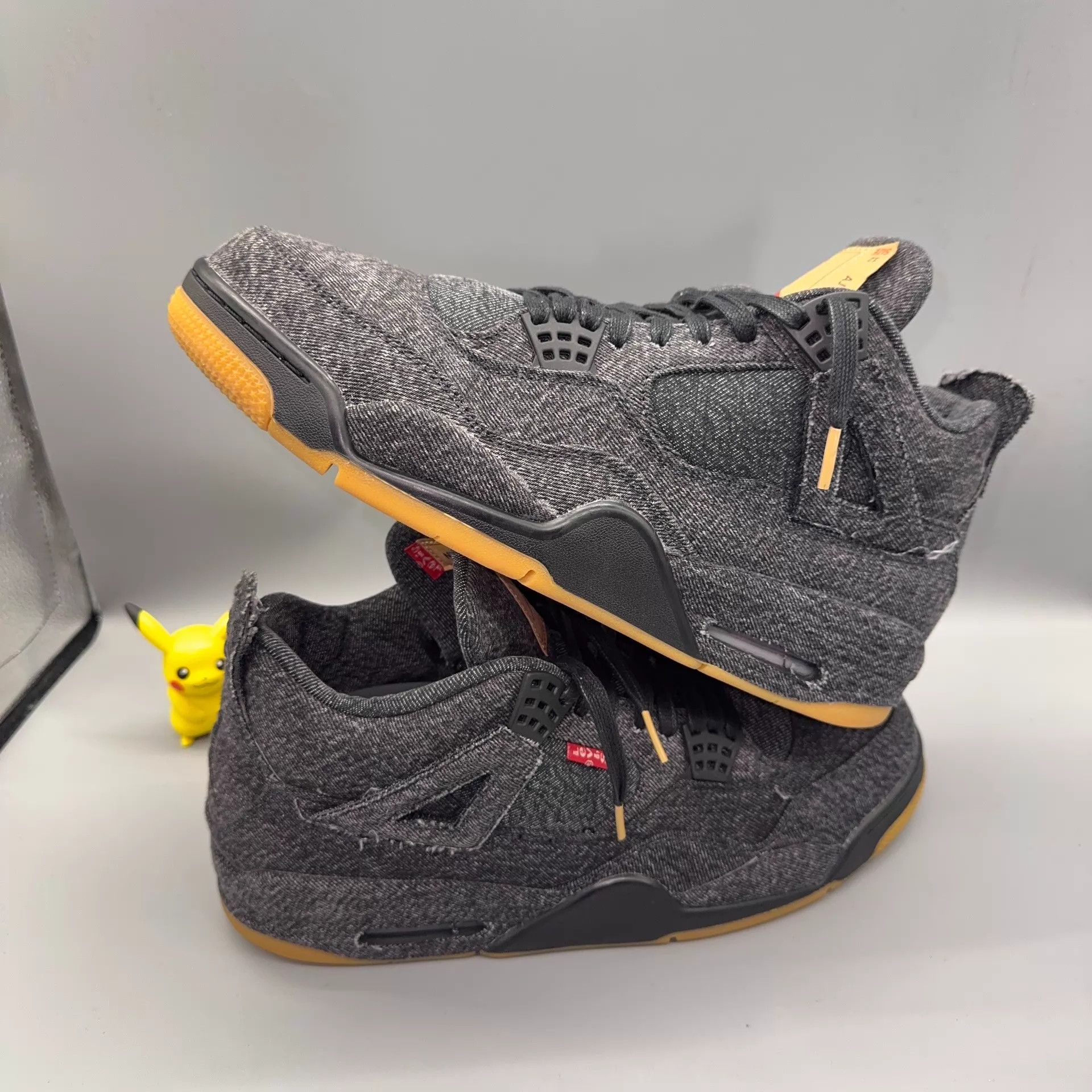 Nike Jordan 4 Levi's AO2571-001 46 Like New, Lightly Worn, No Box Size US 13 / EU 46 - 5 Thumbnail