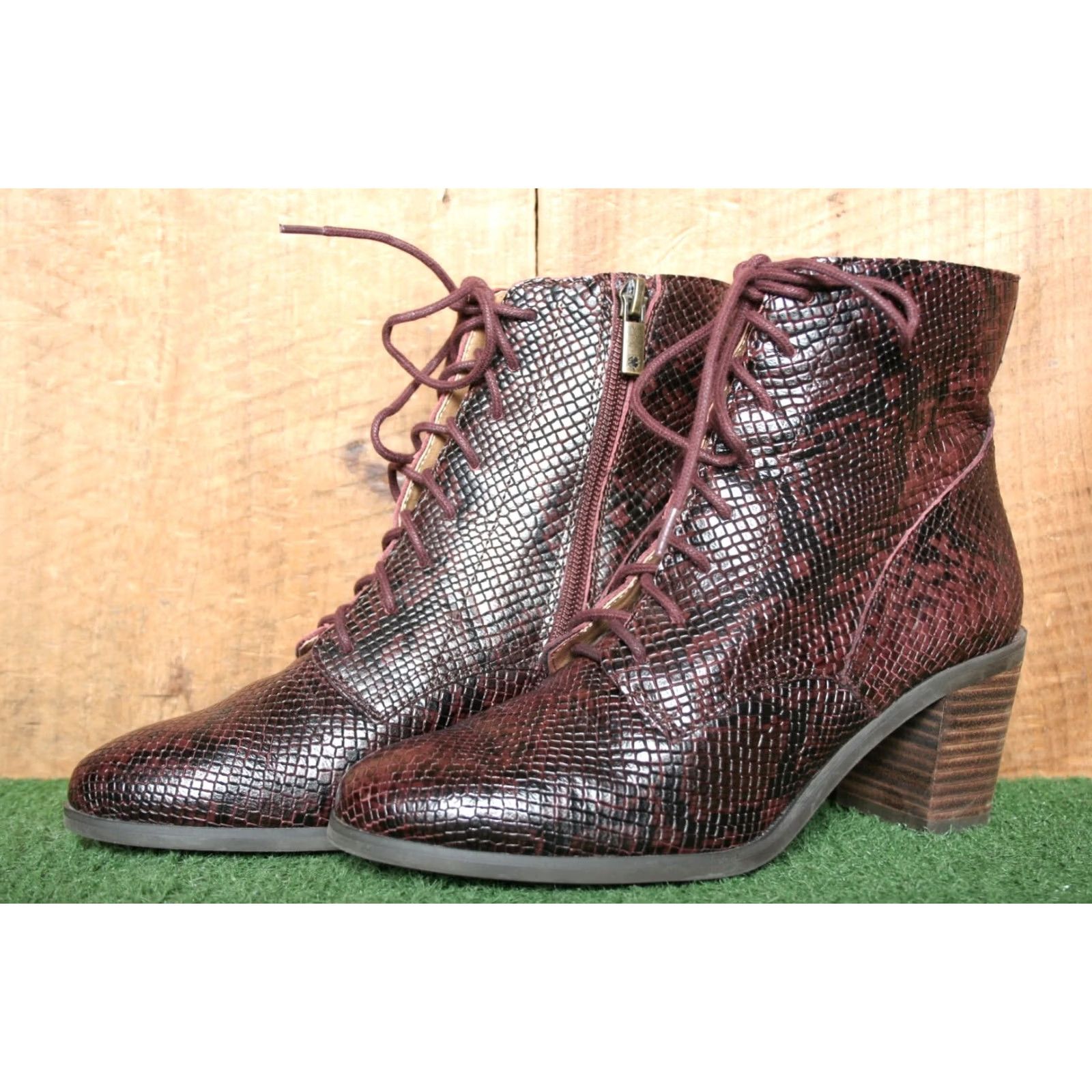Lucky Brand LUCKY BRAND Persee Burgundy Snake Print Leather Bootie Sz. 6.5 M Womens Shoes Size US 7 / IT 37 - 2 Thumbnail