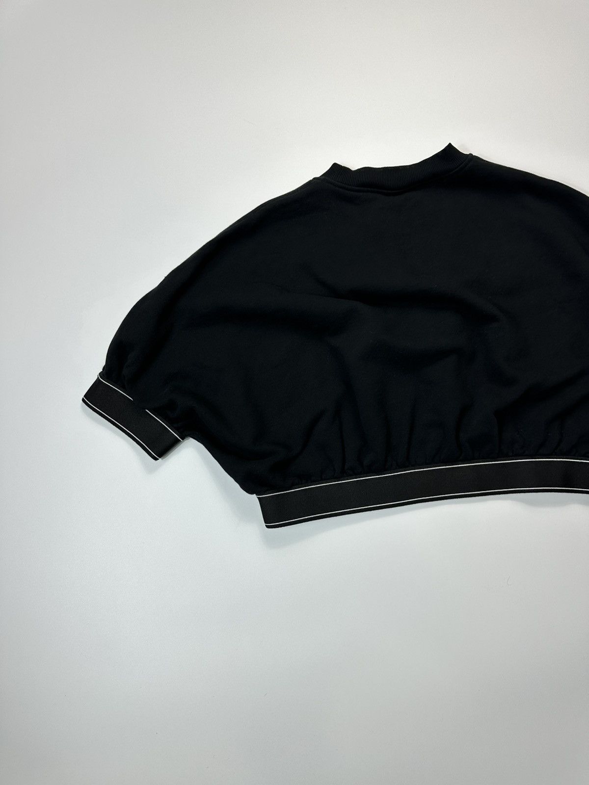 Prada Prada Cropped Top Black Size L / US 10 / IT 46 - 9 Thumbnail
