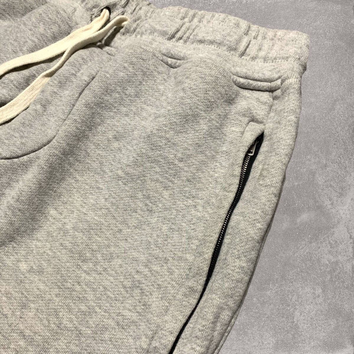 Represent Clo. Represent Medium Joggers Grey Bottoms British Made Size US 32 / EU 48 - 3 Thumbnail