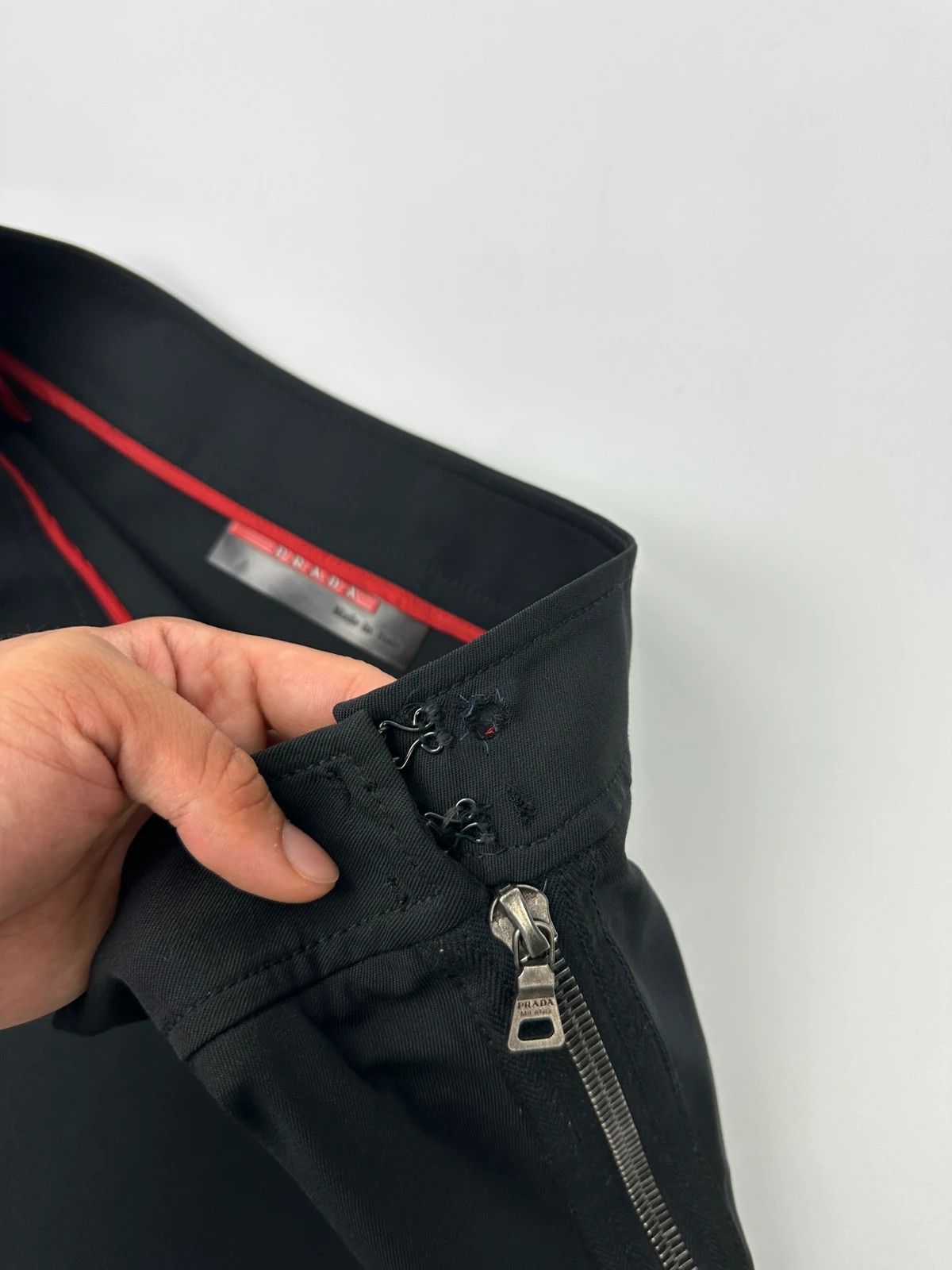 Prada Prada Sport 00’s Black Wool Mid Length Skirt Size 28" / US 6 / IT 42 - 7 Thumbnail