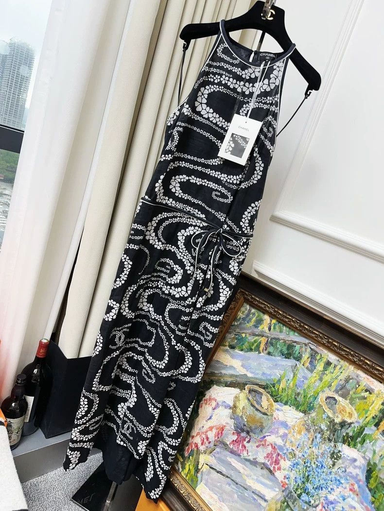 Chanel Chanel Black silk printed dress Size XS / US 0-2 / IT 36-38 - 1 Thumbnail