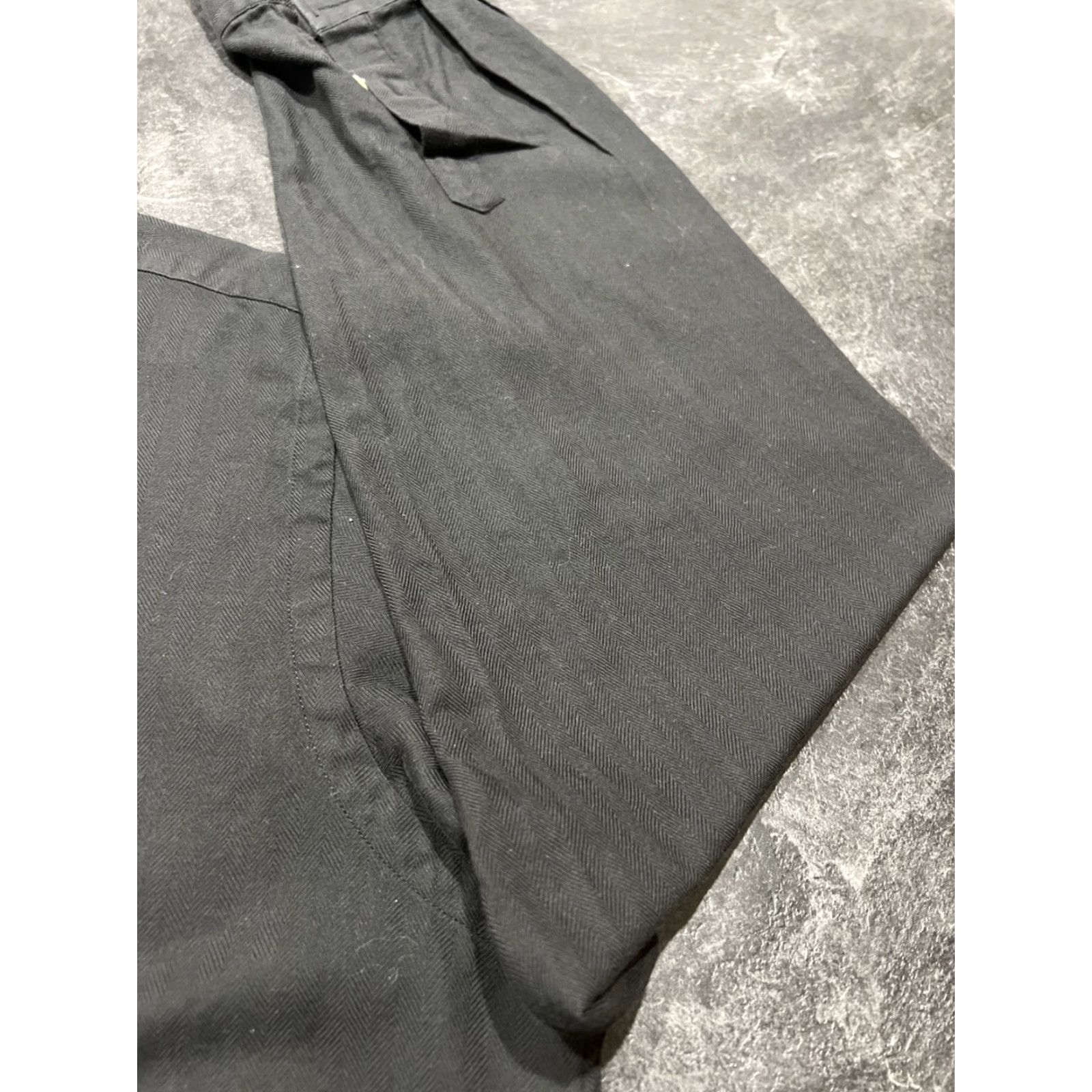 Vintage Thomas Dean Mens Button Front Long Sleeve Cotton Black Herringbone Shirt XL Size US XL / EU 56 / 4 - 2 Thumbnail