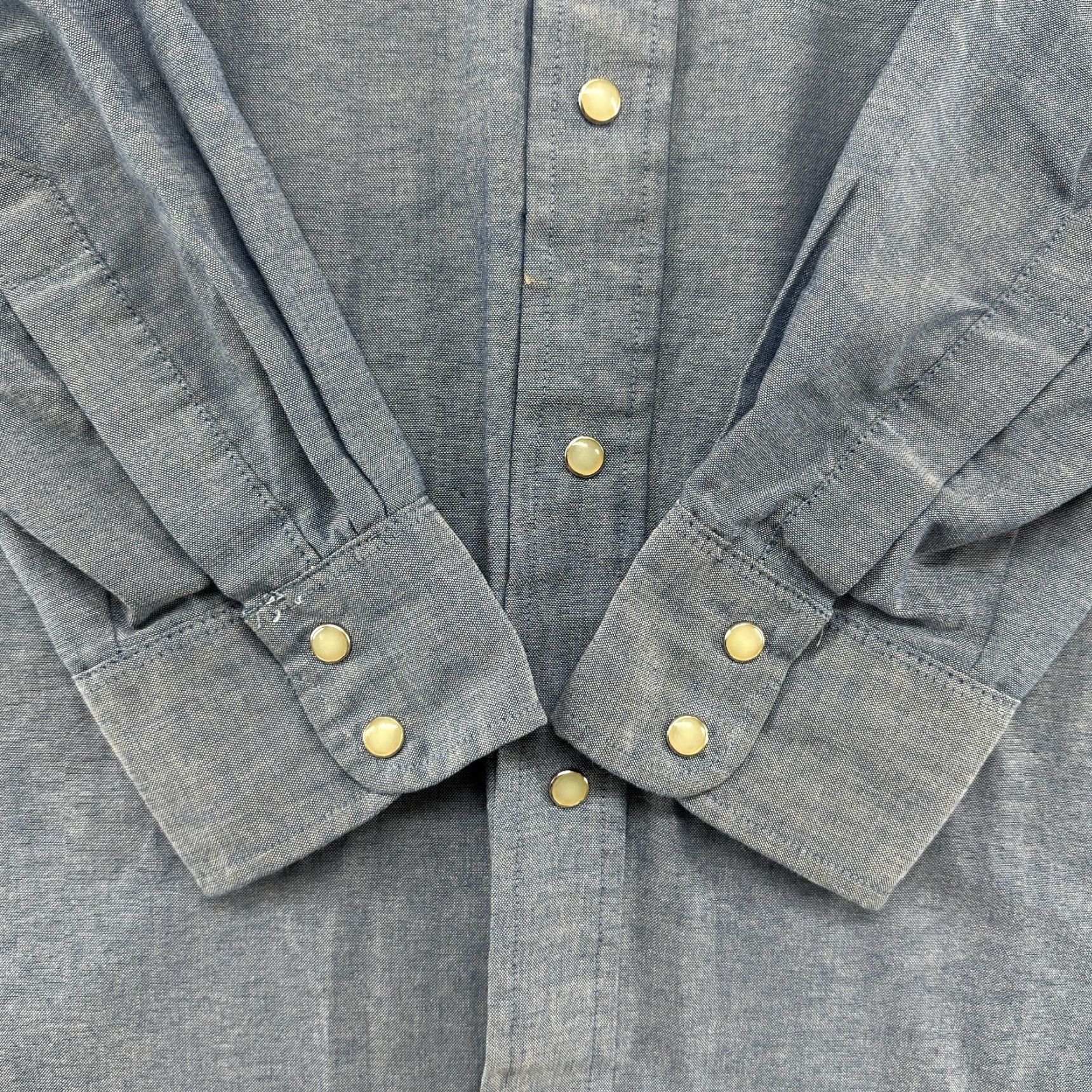 Vintage VINTAGE Wearguard Shirt Mens XL Blue Pearl Snap Long Sleeve Solid Chambray 90s Size US XL / EU 56 / 4 - 2 Thumbnail
