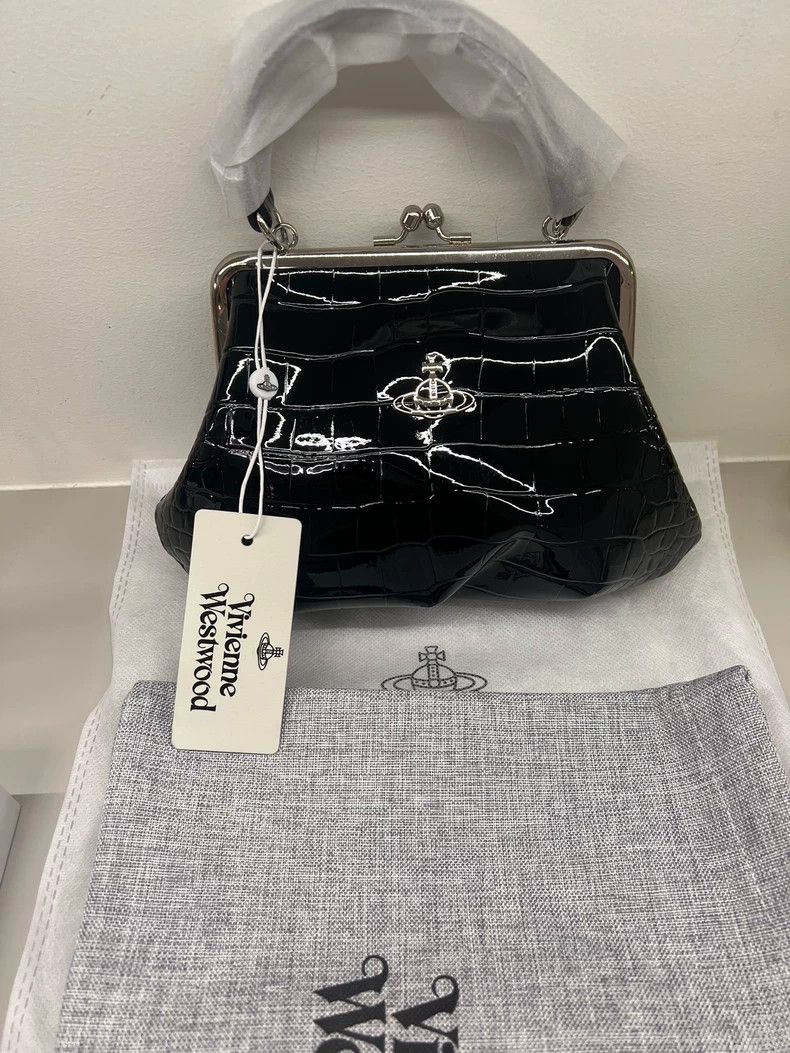Vivienne Westwood Vivienne Westwood size os Saturn dumplings Size ONE SIZE - 2 Thumbnail