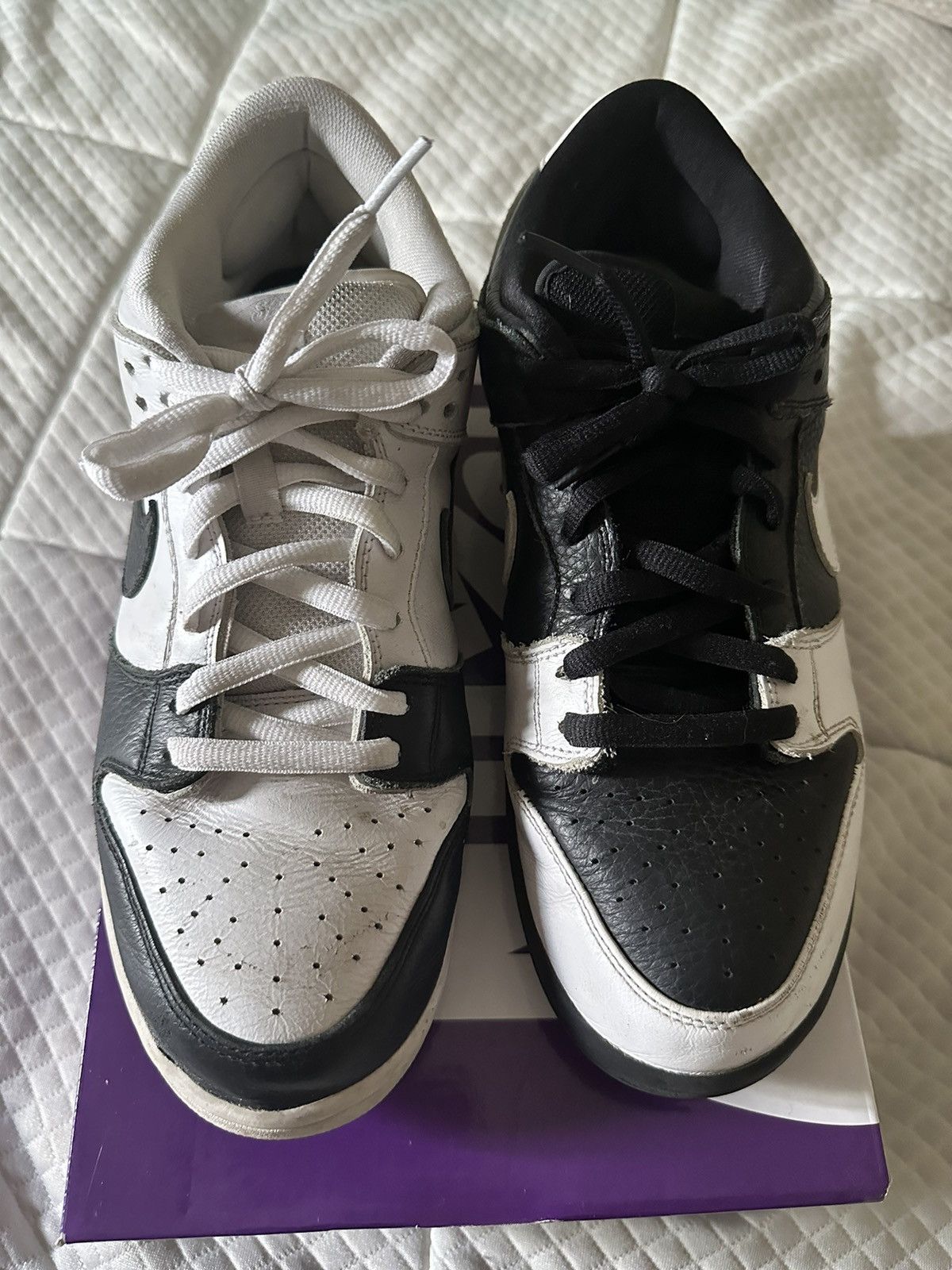 Nike Mens Nike SB dunks Yin & Yang Size US 10.5 / EU 43-44 - 3 Thumbnail