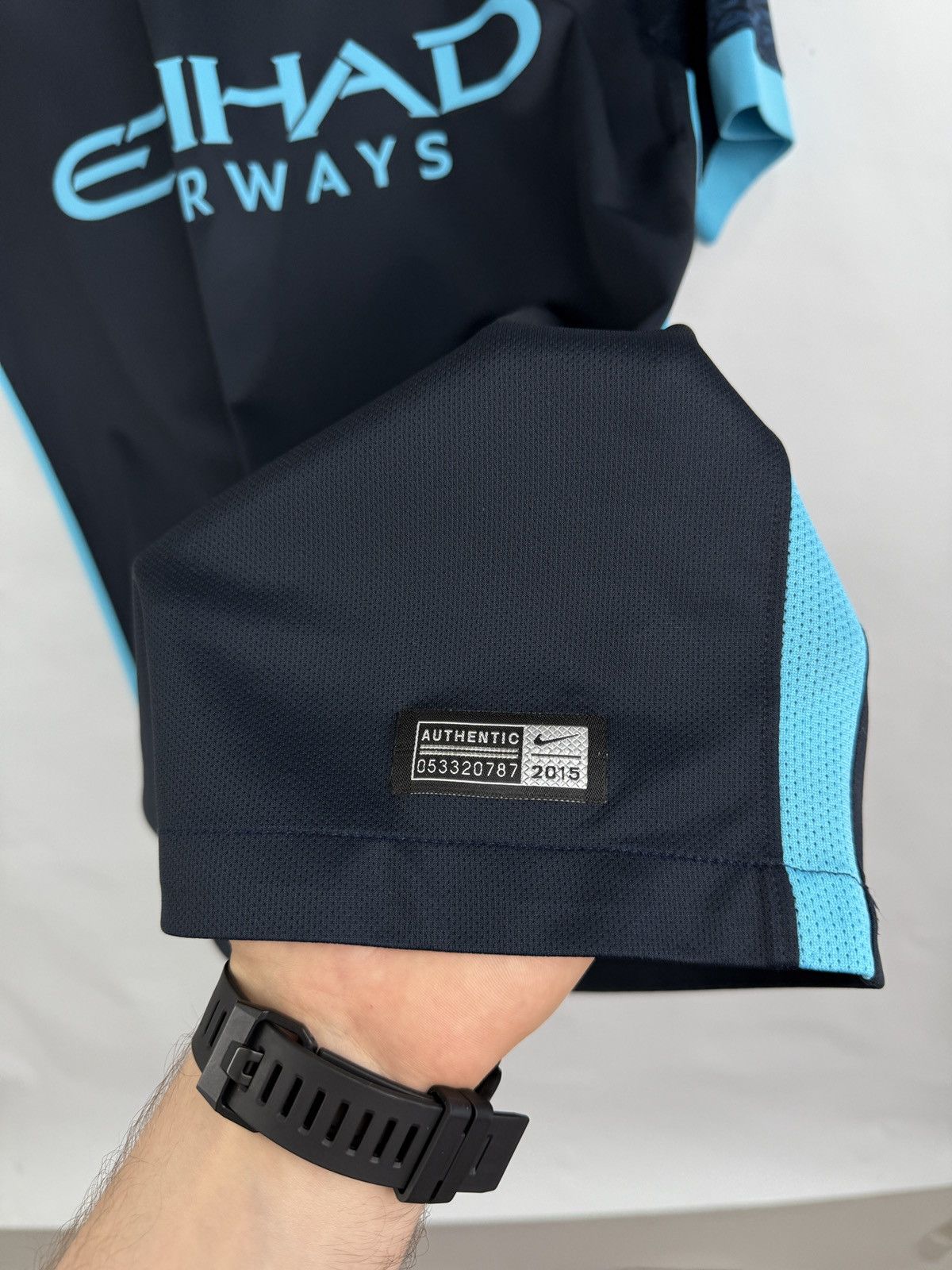Nike 🏴󠁧󠁢󠁥󠁮󠁧󠁿 Y2K Manchester City 2015-2016 Away Soccer Jersey Etihad Size US S / EU 44-46 / 1 - 7 Thumbnail