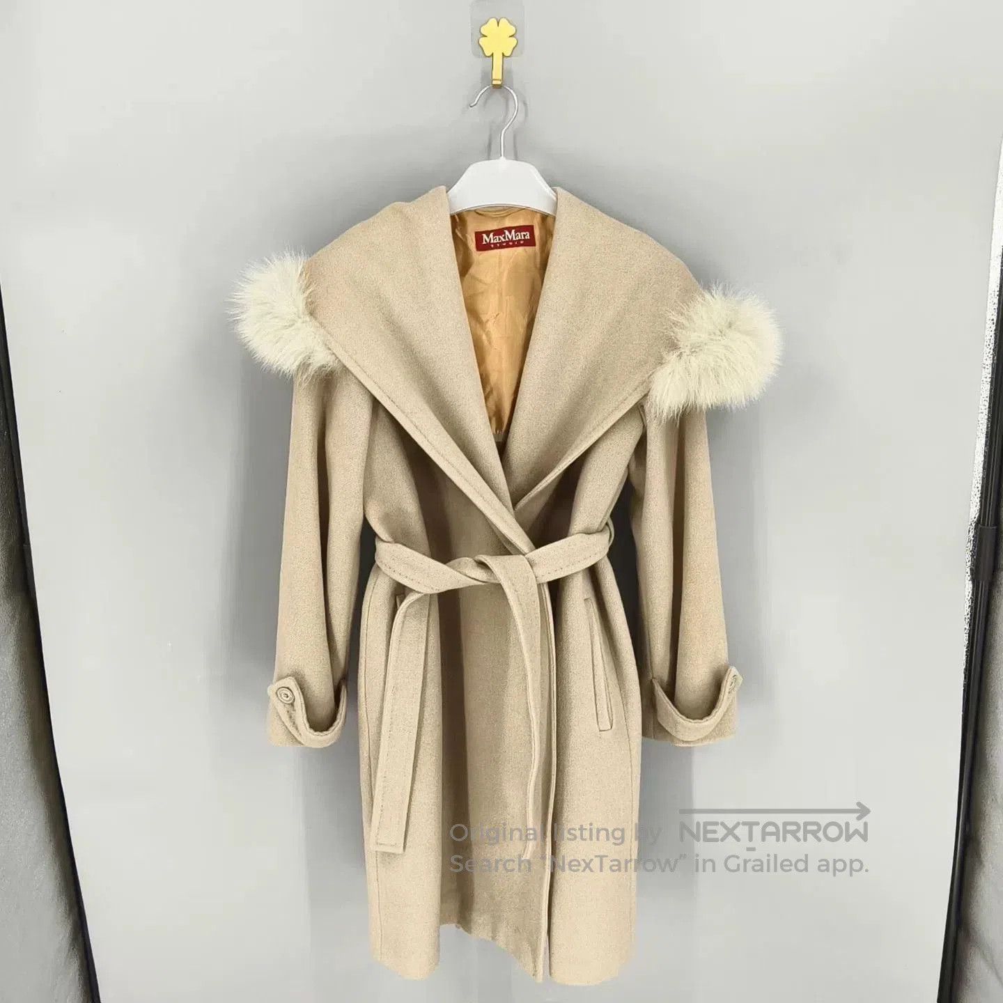 Other MaxMara Studio Mango Solid Fur Collar Coat. Size US XS / EU 42 / 0 - 1 Thumbnail