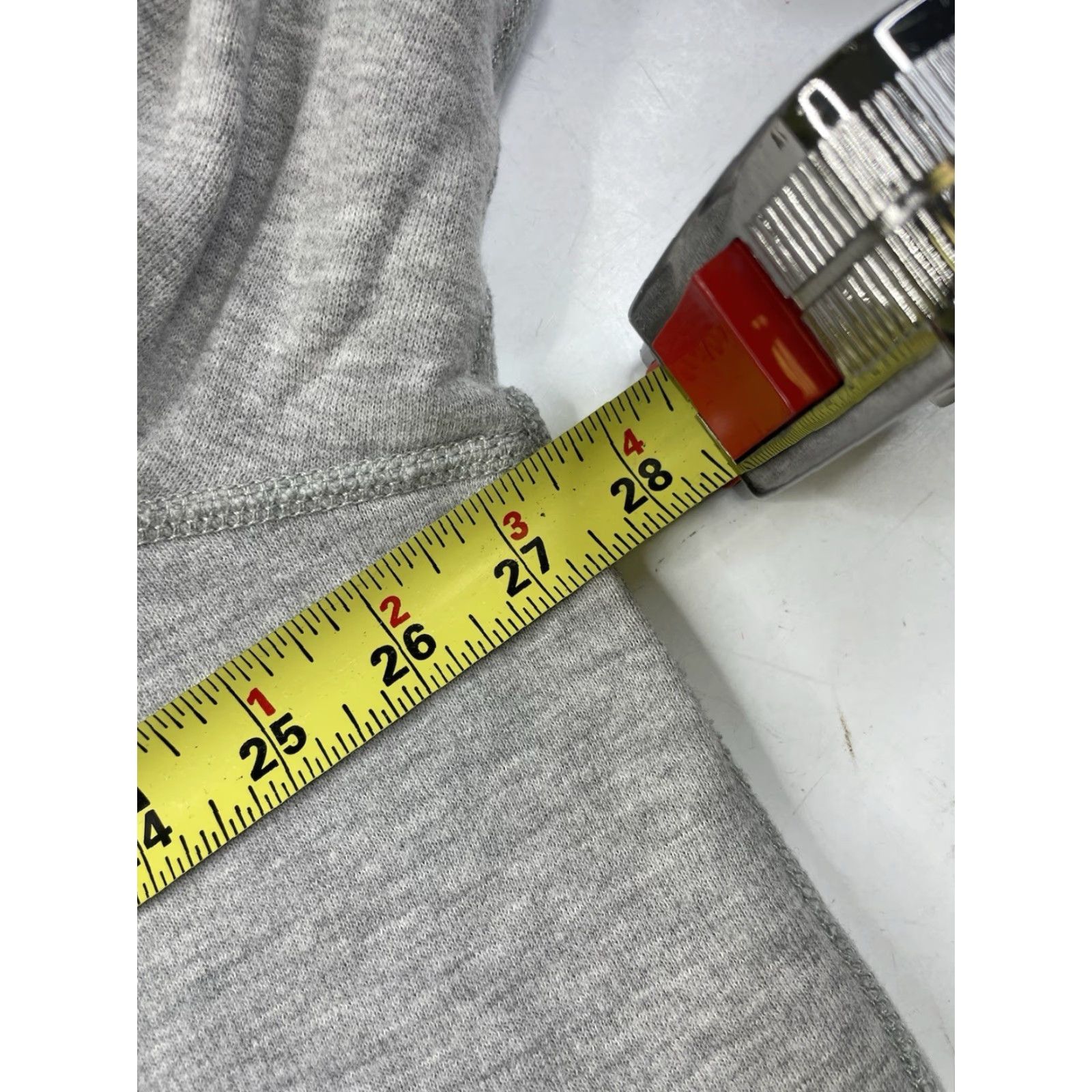 Polo Ralph Lauren Polo Ralph Lauren Hoodie Pullover Fleece Gray Mens XL Heavyweight Sweatshirt Long Sleeve Round Neck Logo Classic Pullovers Regular Fit Shirt? Size US XL / EU 56 / 4 - 6 Thumbnail