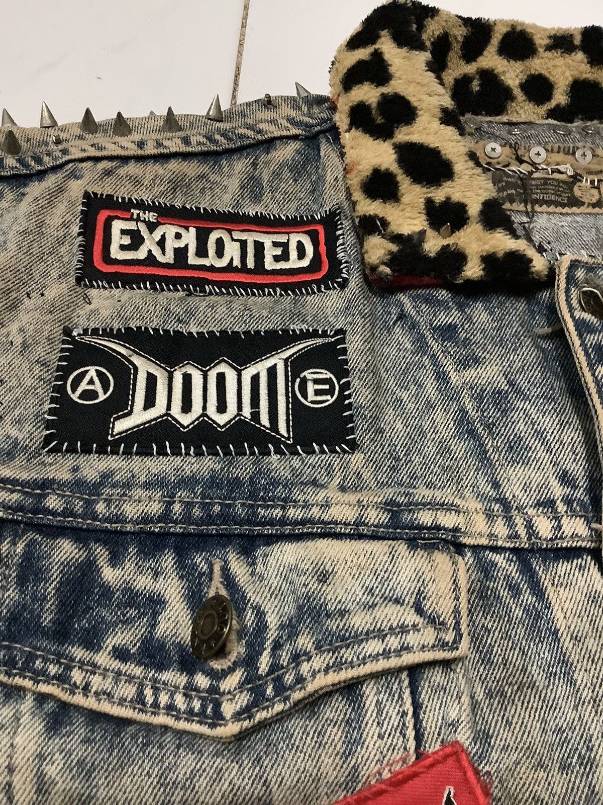 Designer × Vintage VINTAGE 90s THE EXPLOITED BATTLE JACKET CUSTOM Size US L / EU 52-54 / 3 - 9 Thumbnail
