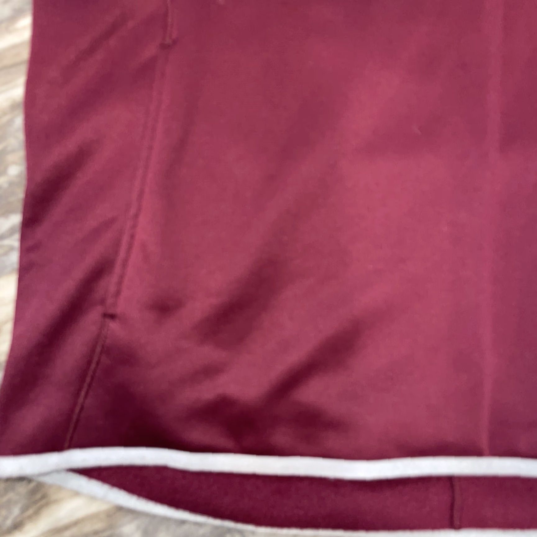 Under Armour Under Armour Cold Gear Hoodie Women’s M Maroon Pullover Sweatshirt Long Sleeve Logo Activewear Size M / US 6-8 / IT 42-44 - 3 Thumbnail