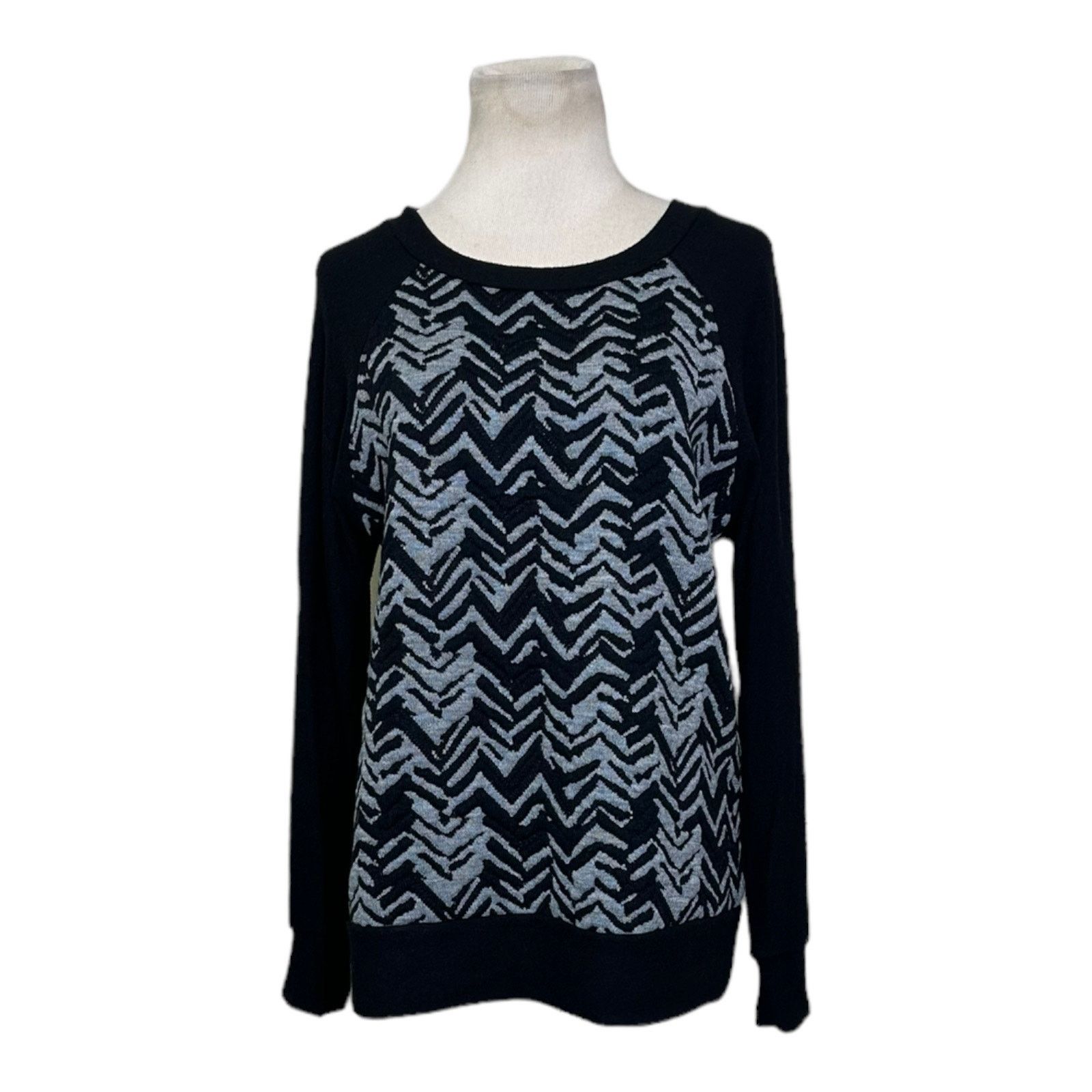 Anthropologie Le Lis black gray chevron knit long sleeves sweater size M Size M / US 6-8 / IT 42-44 - 11 Thumbnail