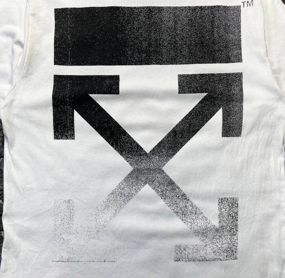 Off-White AW21 Faded Degrade Arrow Tee Size US M / EU 48-50 / 2 - 2 Thumbnail