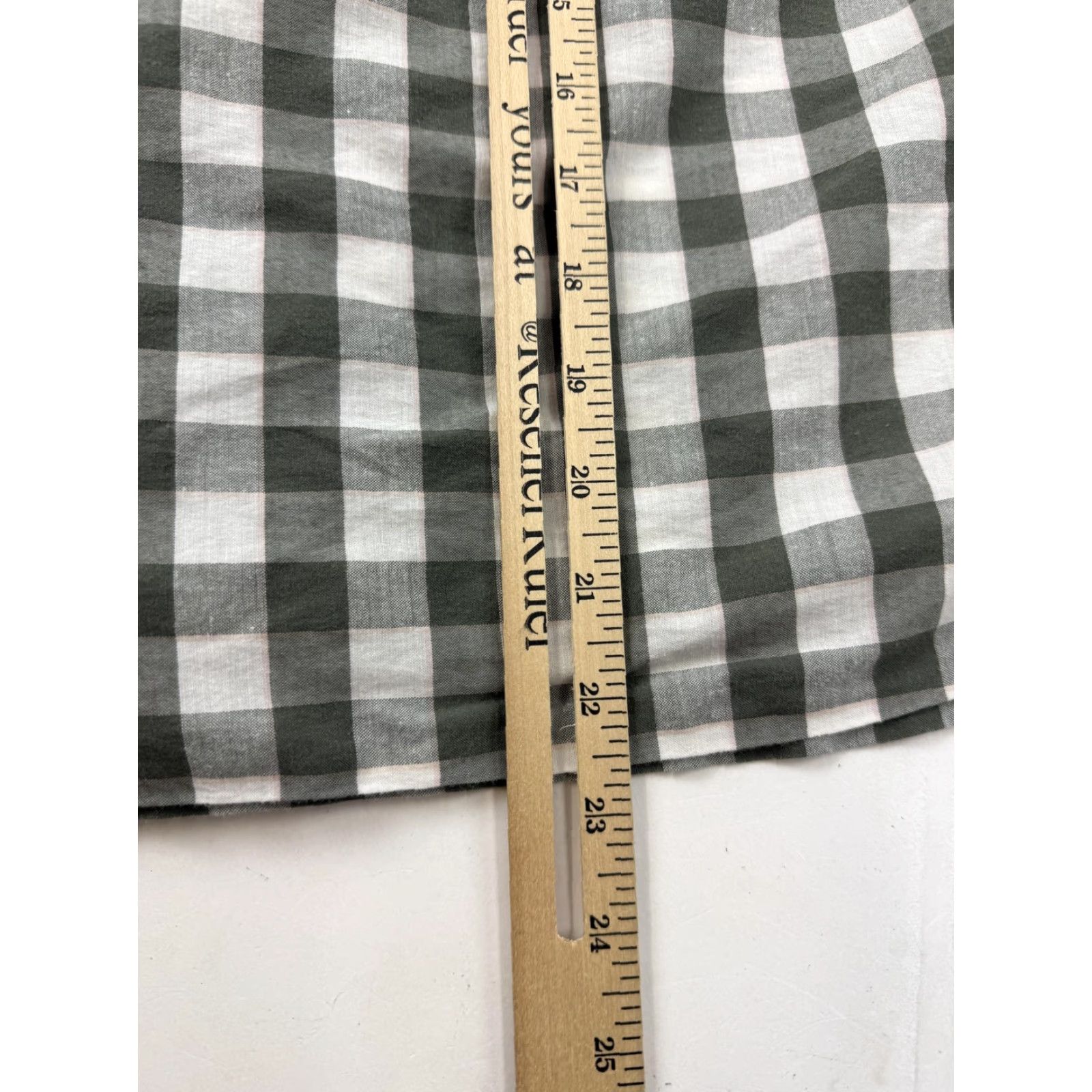 Eddie Bauer Eddie Bauer Blouse Womens Small Gray Gingham Sleeveless V Neck Cotton Blend Shirt Women S Gray Check Casual Lightweight Vintage No Size S / US 4 / IT 40 - 7 Thumbnail